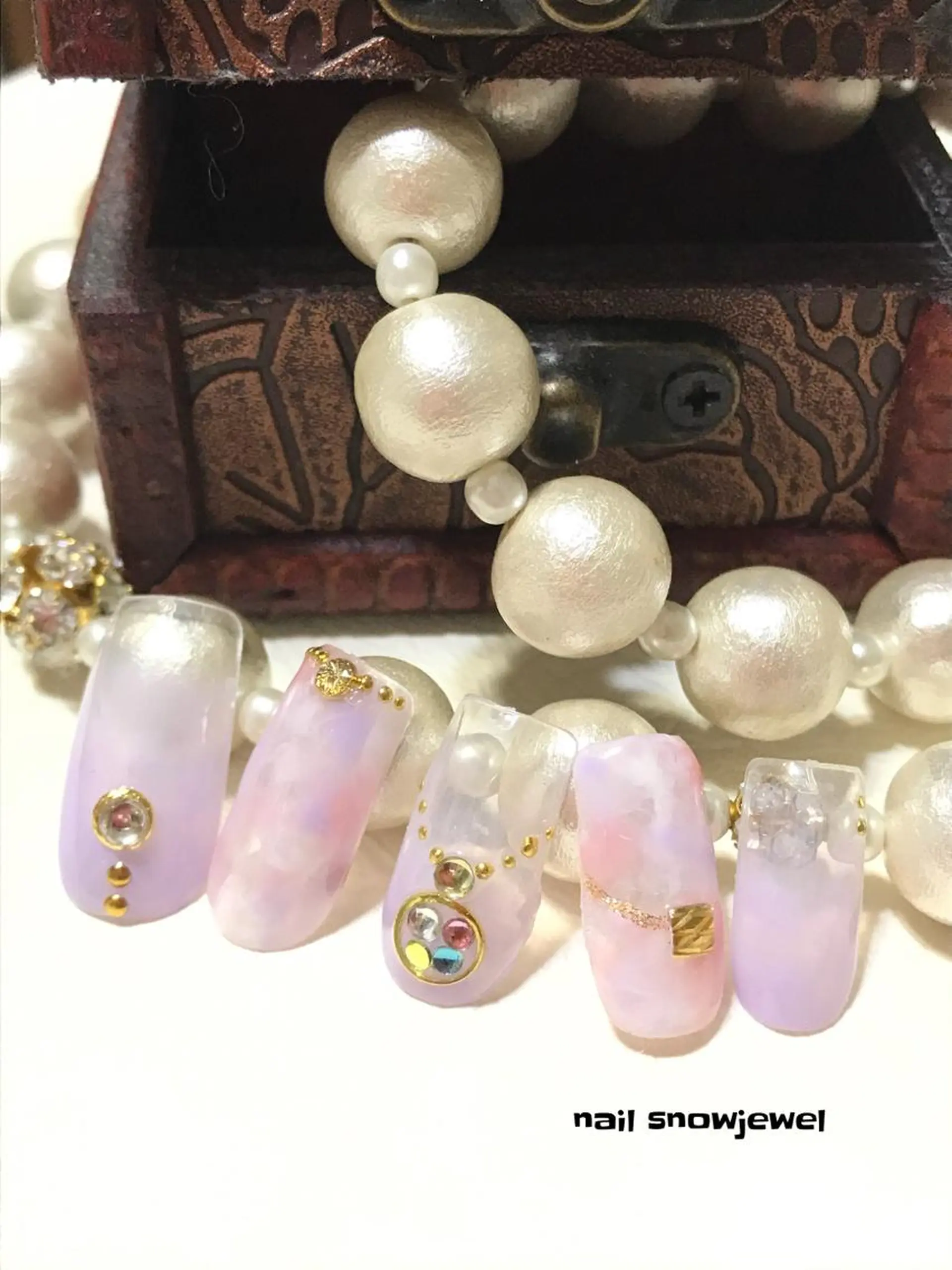 ネイル パープル nail snowjewelのネイルデザイン