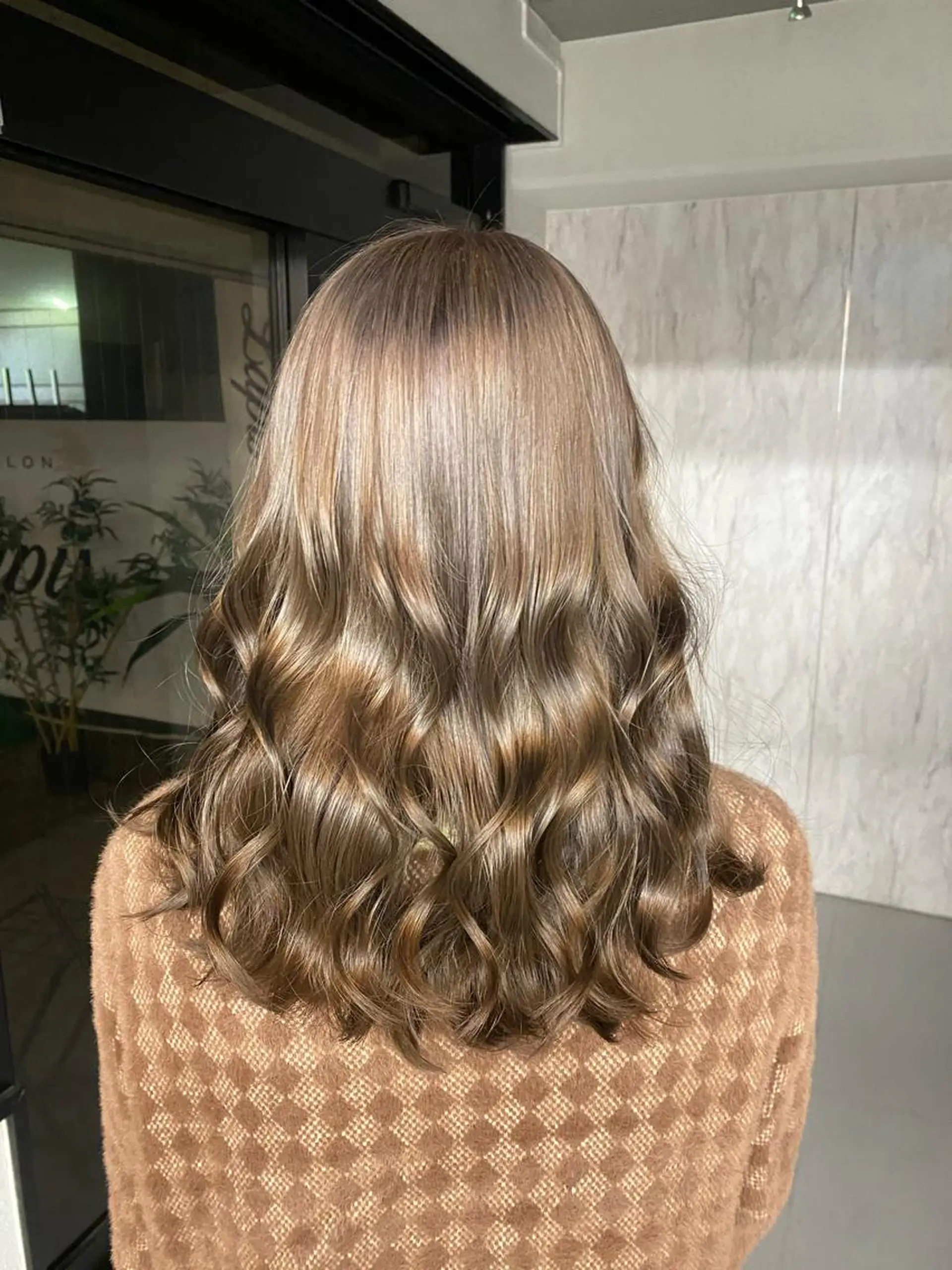 カラー ブリーチ ヘアカラー トリートメント Lapis大宮所属・Lapis 莉穂のヘアスタイル