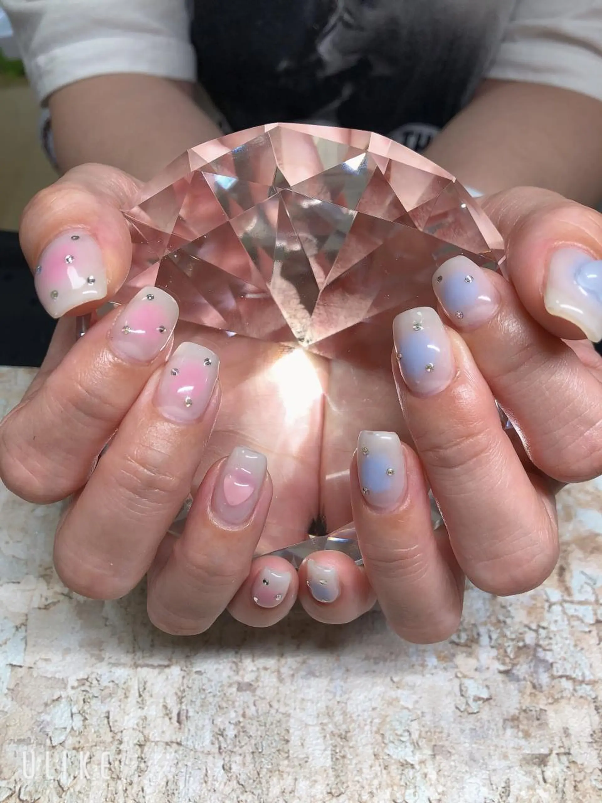 ネイル アートネイル フレンチネイル ジェルネイル グラデーション 韓国ネイル Nail room Bimano所属・Bimano seica♡+°のネイルデザイン