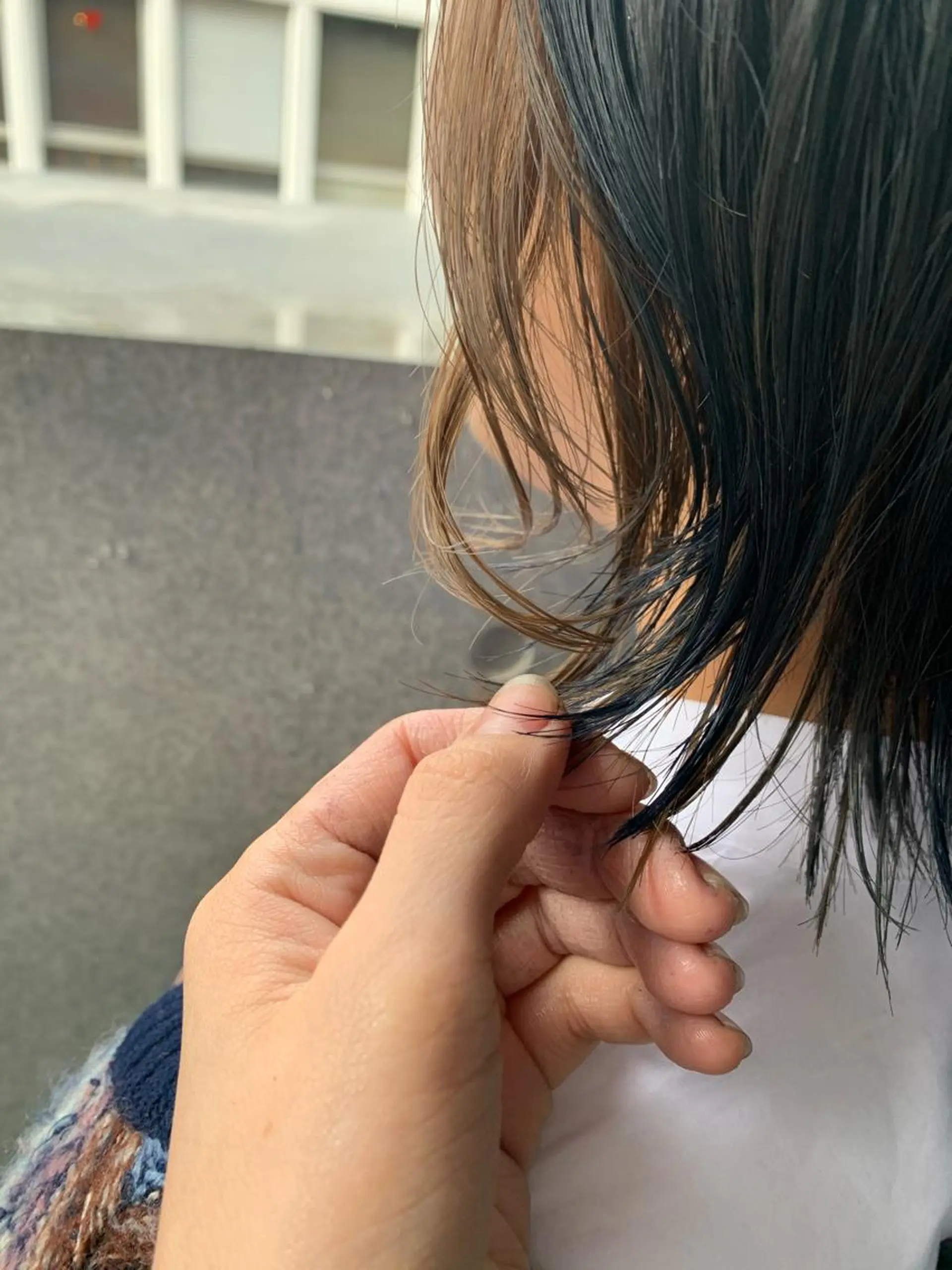 ショート カラー ヘアアレンジ サナ🌱 切りっぱなしボブのヘアスタイル