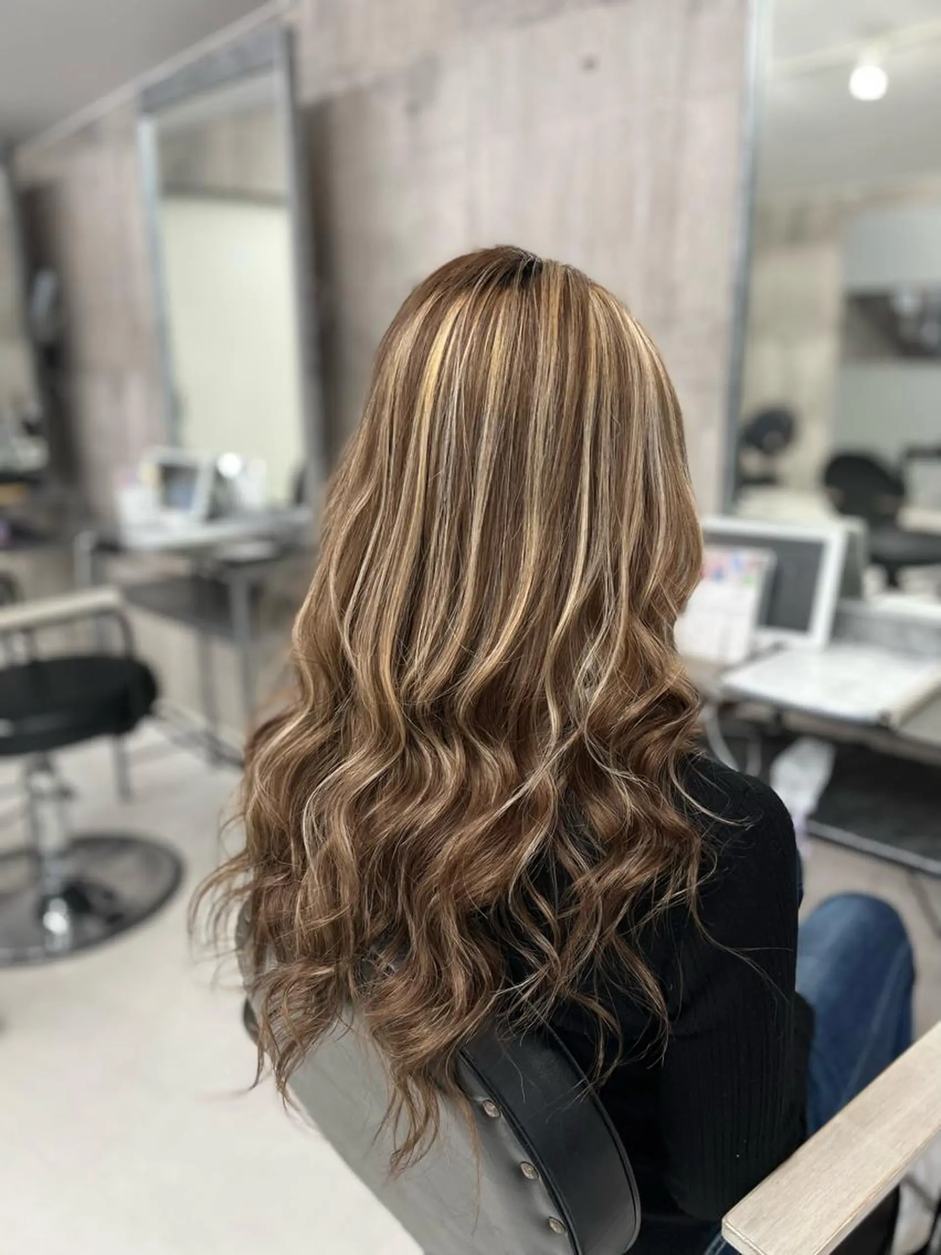 ロング カラー ヘアアレンジ ハイライトカラー メッシュ 外国人風カラー ハイライト ヘアカラー トリートメント 👑指名率No.1 👑古澤真人のヘアスタイル