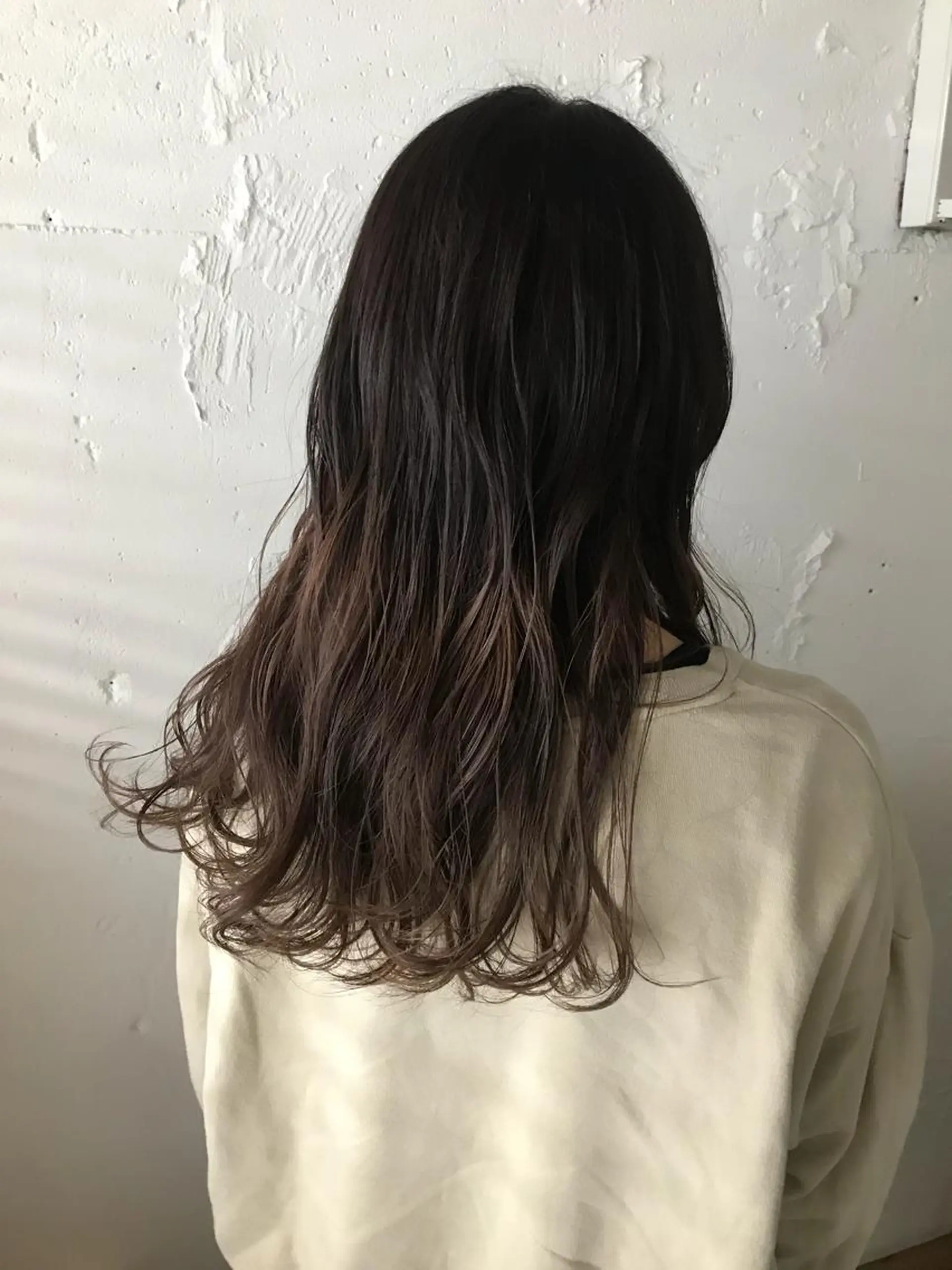 ロング カラー ベージュカラー ラベンダーカラー ベージュ/オリーブ ボブ/小笠原汐海のヘアスタイル