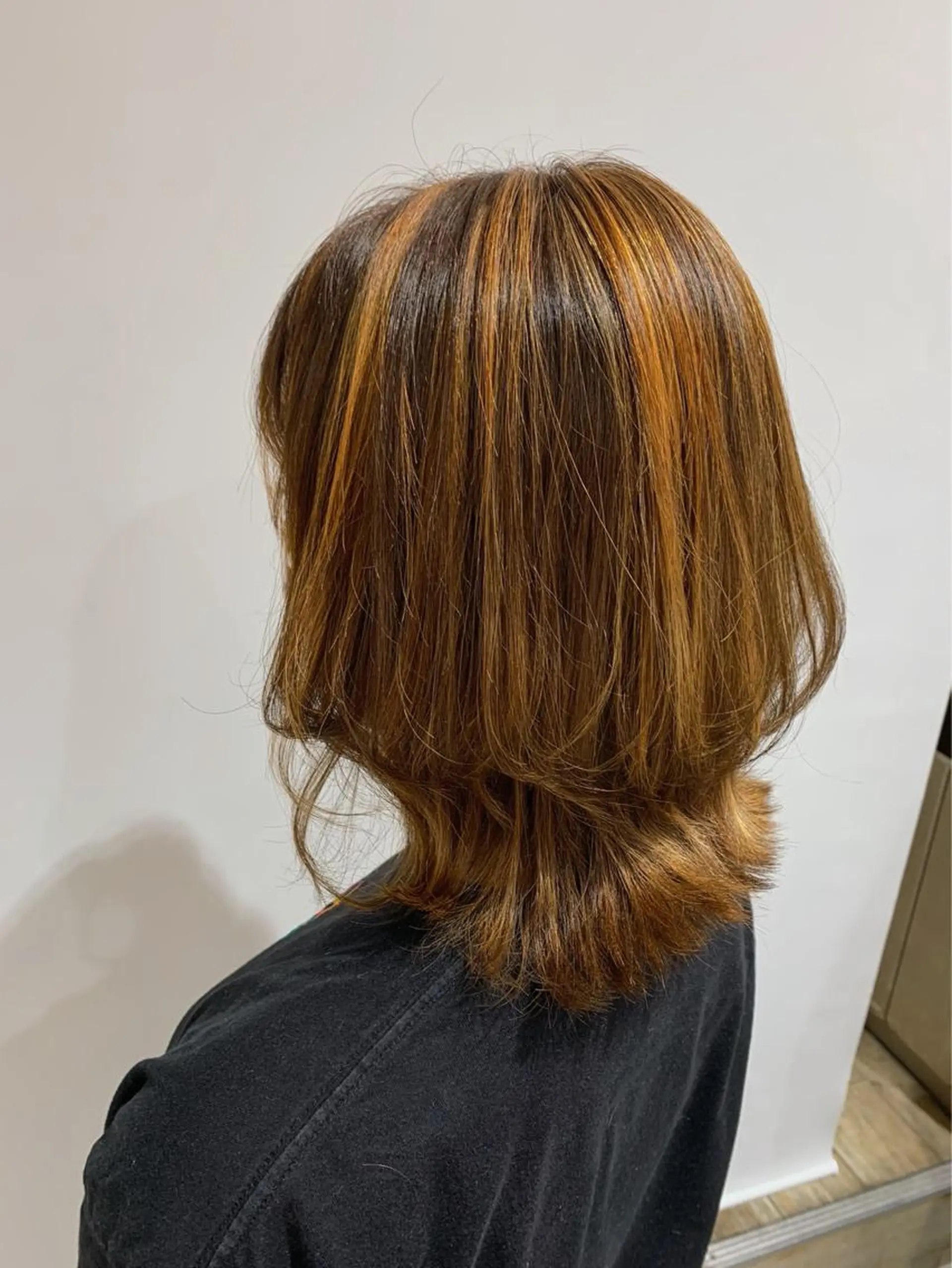 ミディアム カラー ヘアアレンジ 近藤千翔🩵 髪質改善Periodのエステ・リラクイメージ