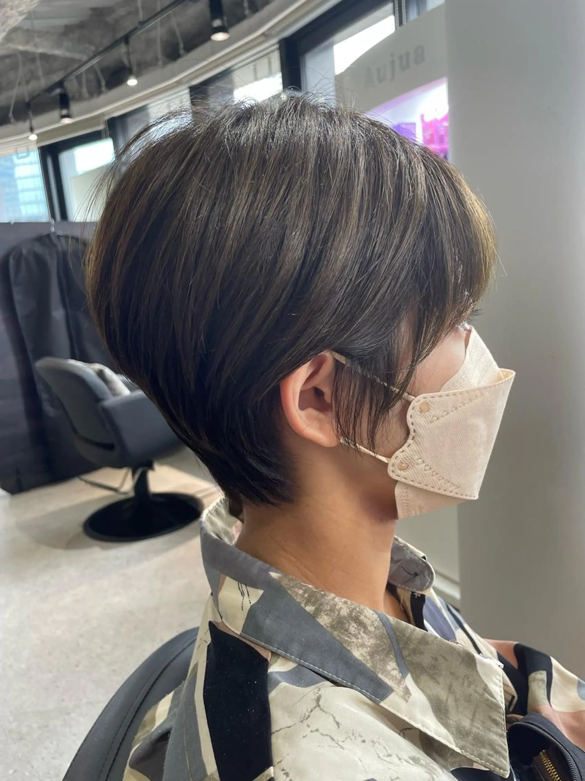 ショート カラー オリーブカラー ショートヘア カット ヘアカラー トリートメント One By The Ect所属・ショート/脱白髪染め ☆宇﨑悠実のヘアスタイル