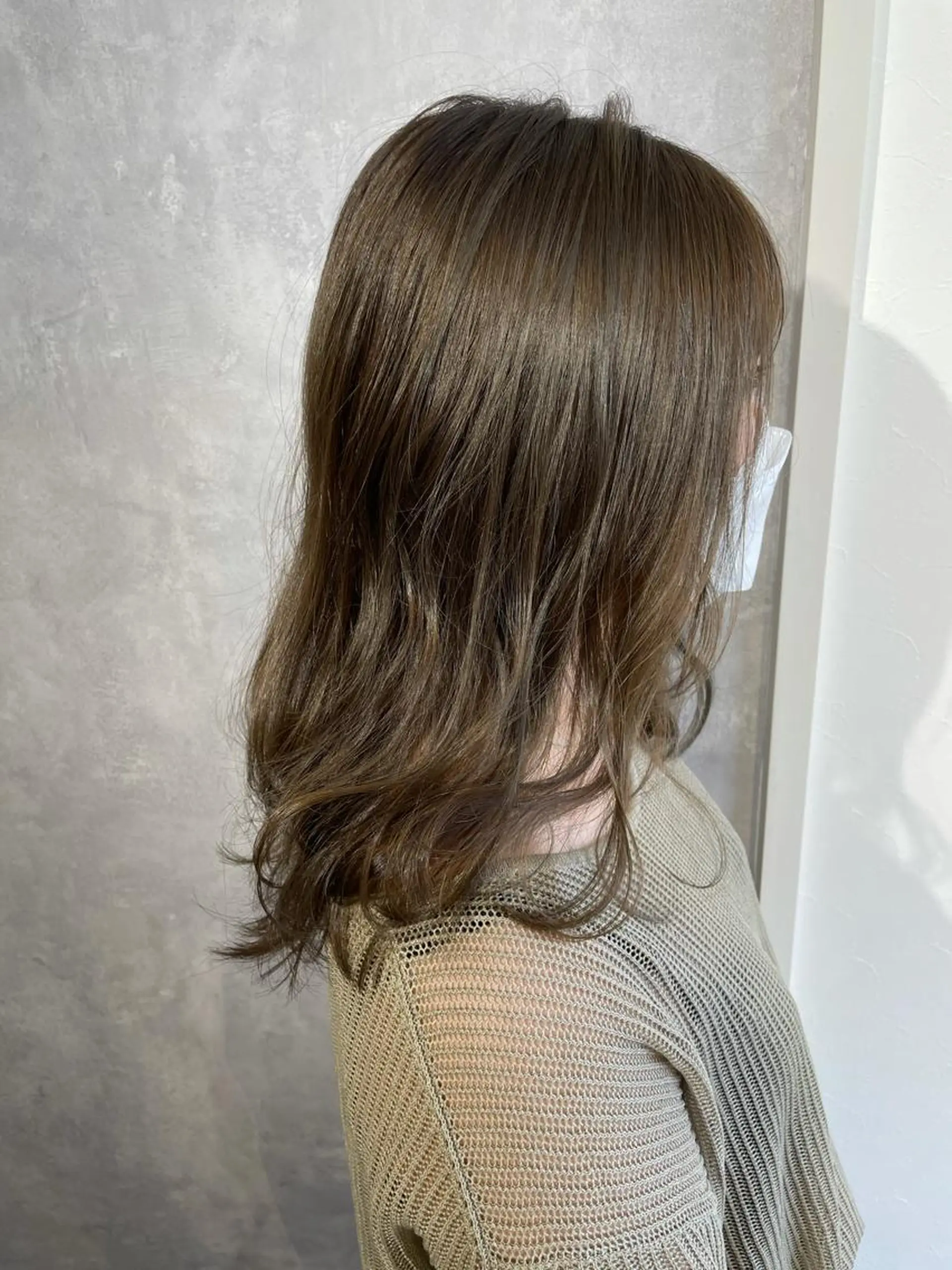 カラー グレージュ カーキグレージュ ヘアカラー トリートメント 【髪質改善】 川津翔太のヘアスタイル