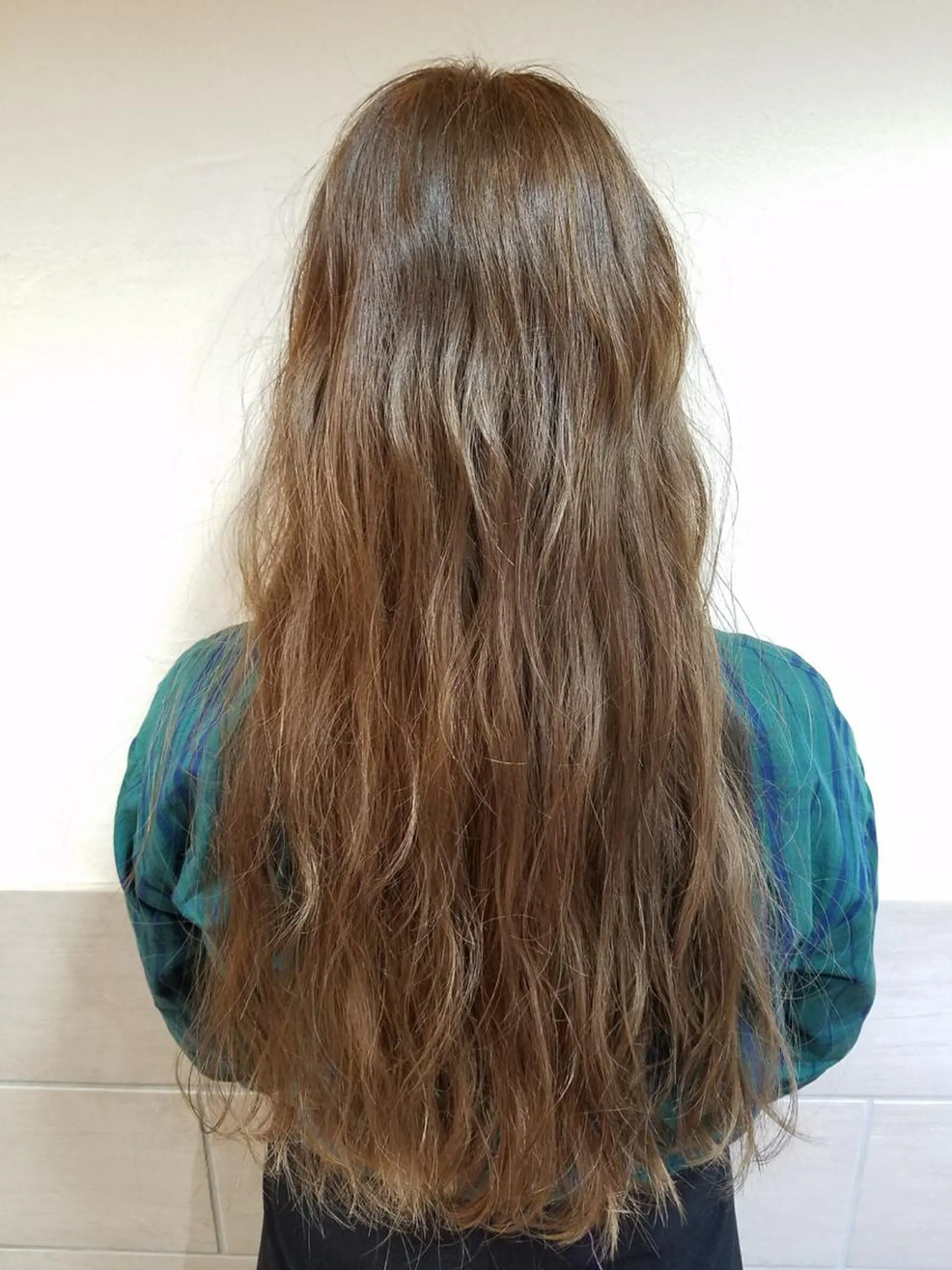 ロング カラー パーマ ヘアアレンジ ブリーチ フォギーグレージュ グレージュ カット トリートメント 可愛いを作る神 ナオヒロのヘアスタイル