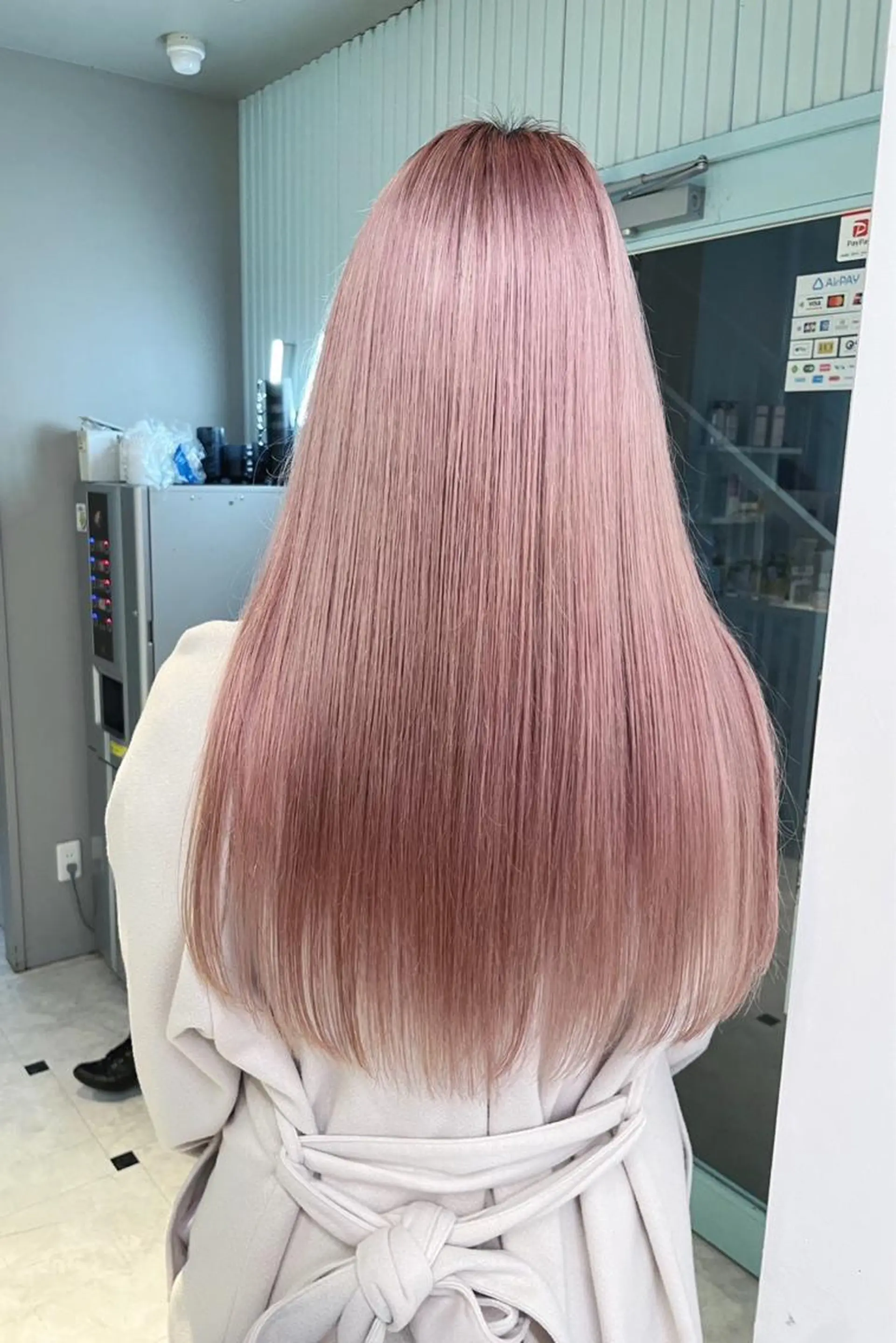 カラー ハイトーン🤍ブロン ド🤍MISAKIのヘアスタイル