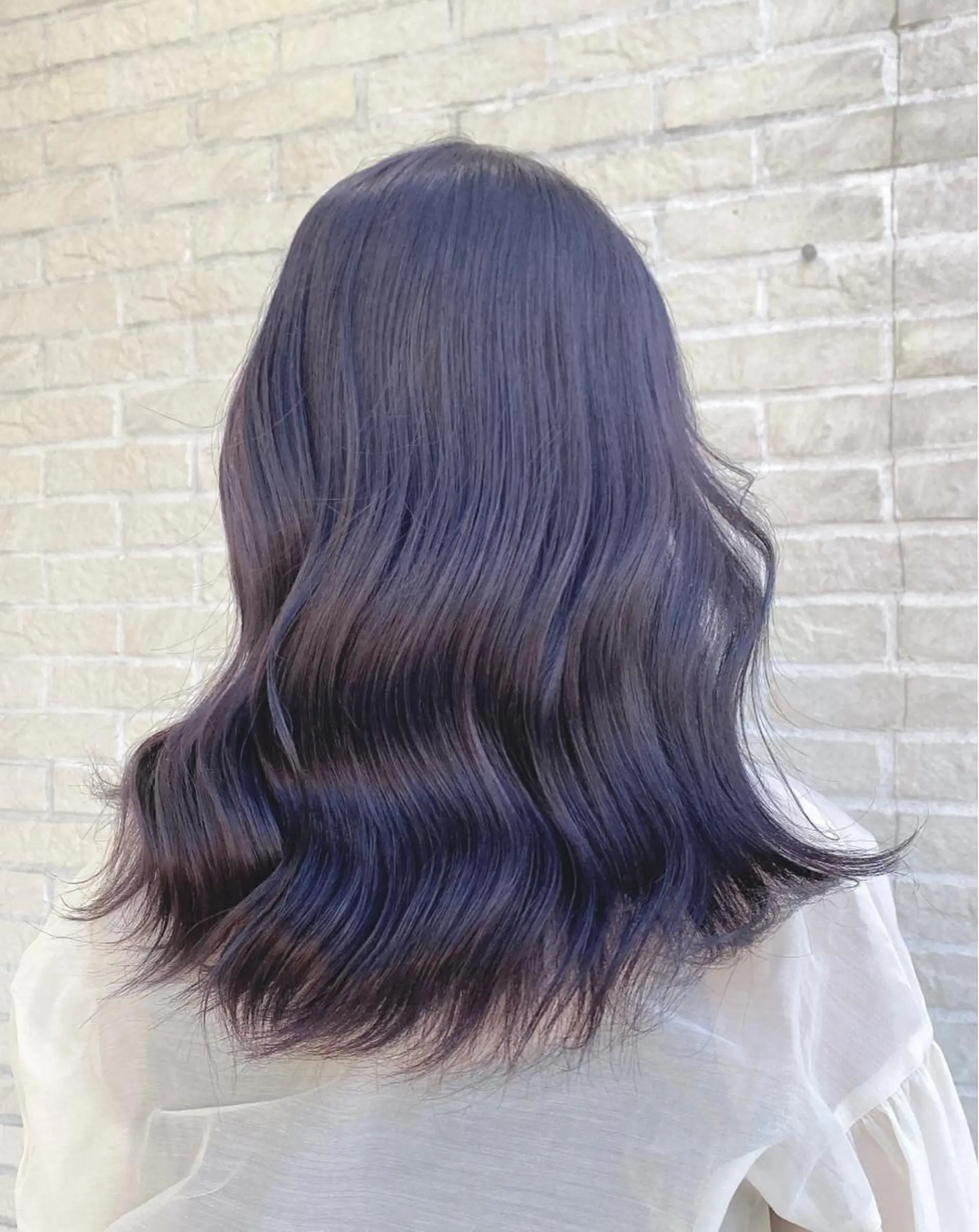 セミロング カラー セミロングパーマ ベージュカラー ブリーチ ブラウンカラー グレージュ ヘアカラー トリートメント 艶髪レイヤー屋さん 大澤竜馬のヘアスタイル