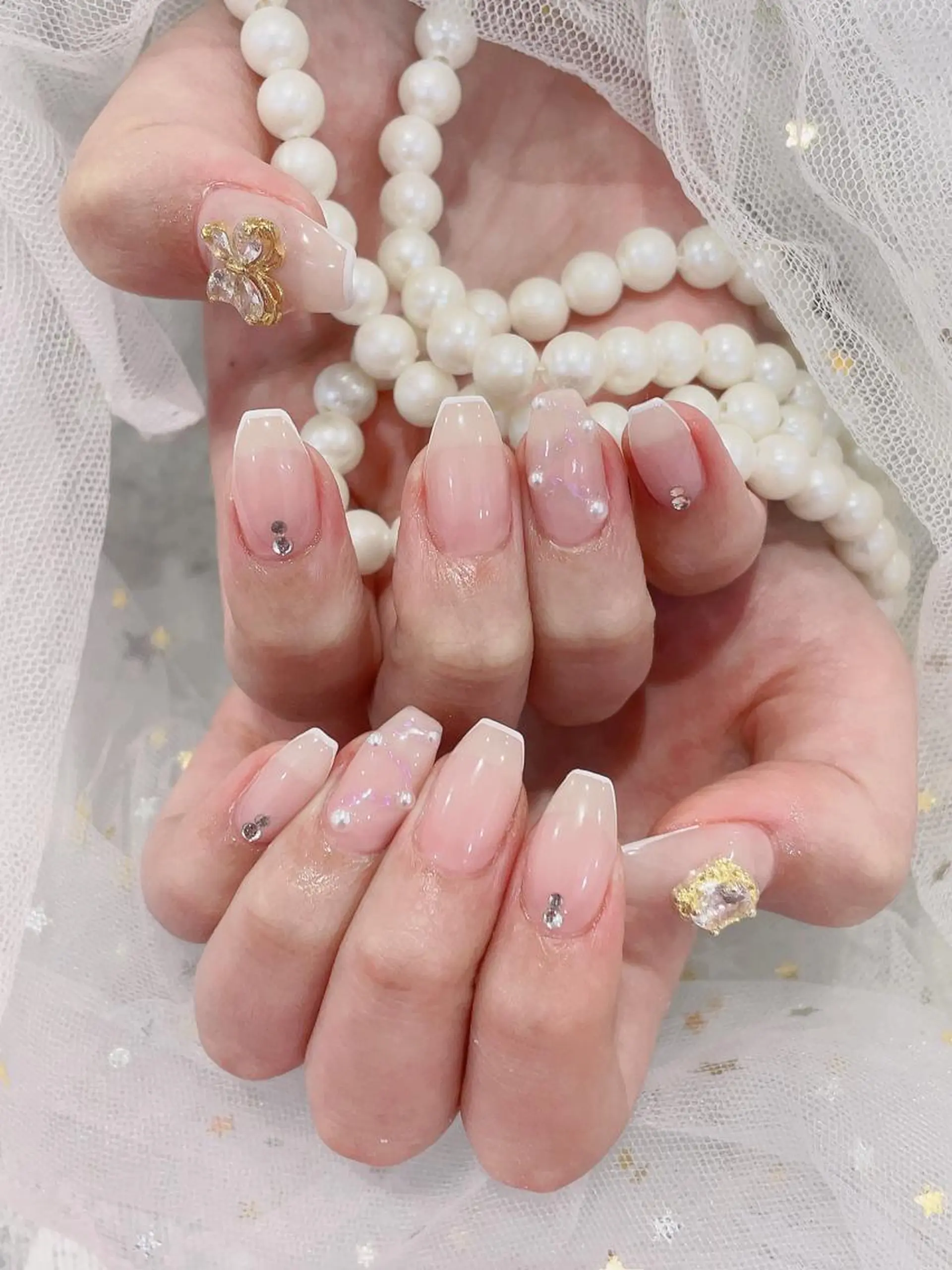 ミディアム ネイル ハンドネイル cho nailのネイルデザイン