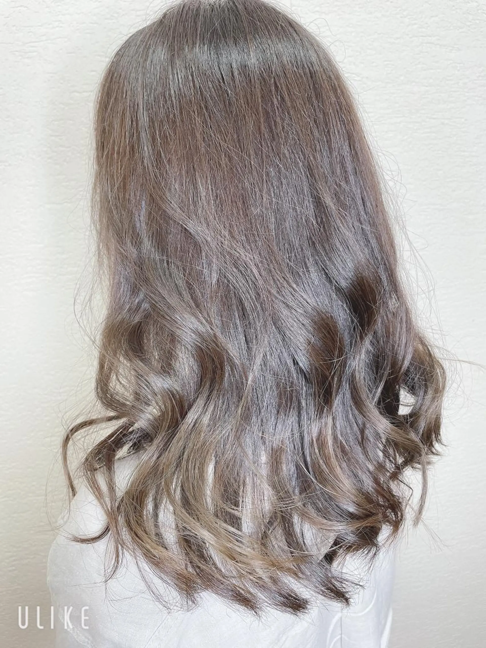 ロング カラー アッシュ アッシュグレー アッシュグレージュ グレージュ ヘアカラー ❣️モードケイズ塚口 和田一将のヘアスタイル