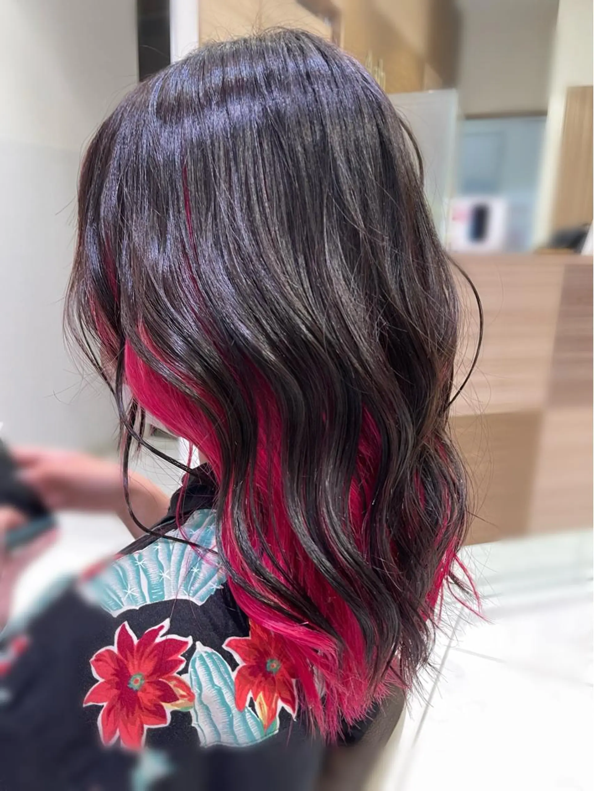 セミロング 艶カラー みゆう🎀のヘアスタイル