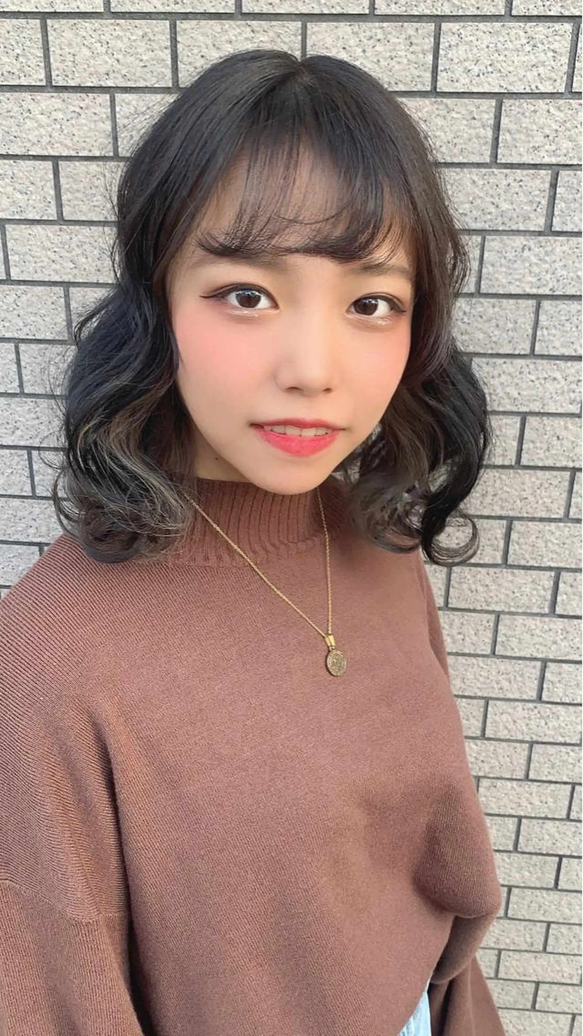 セミロング 汐見 悠佑のヘアスタイル