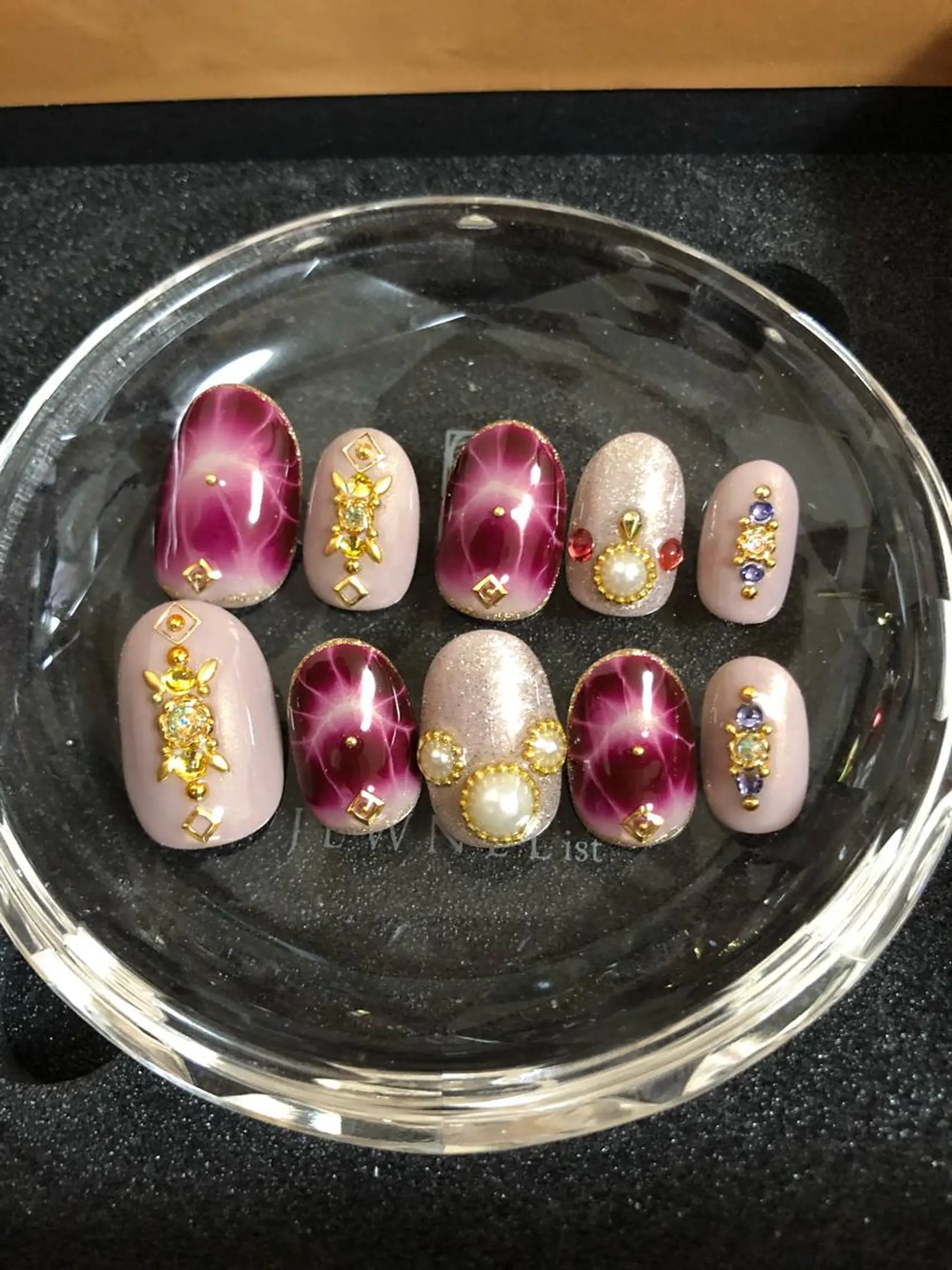 ネイル NAILWISH所属・橋本 千智のネイルデザイン