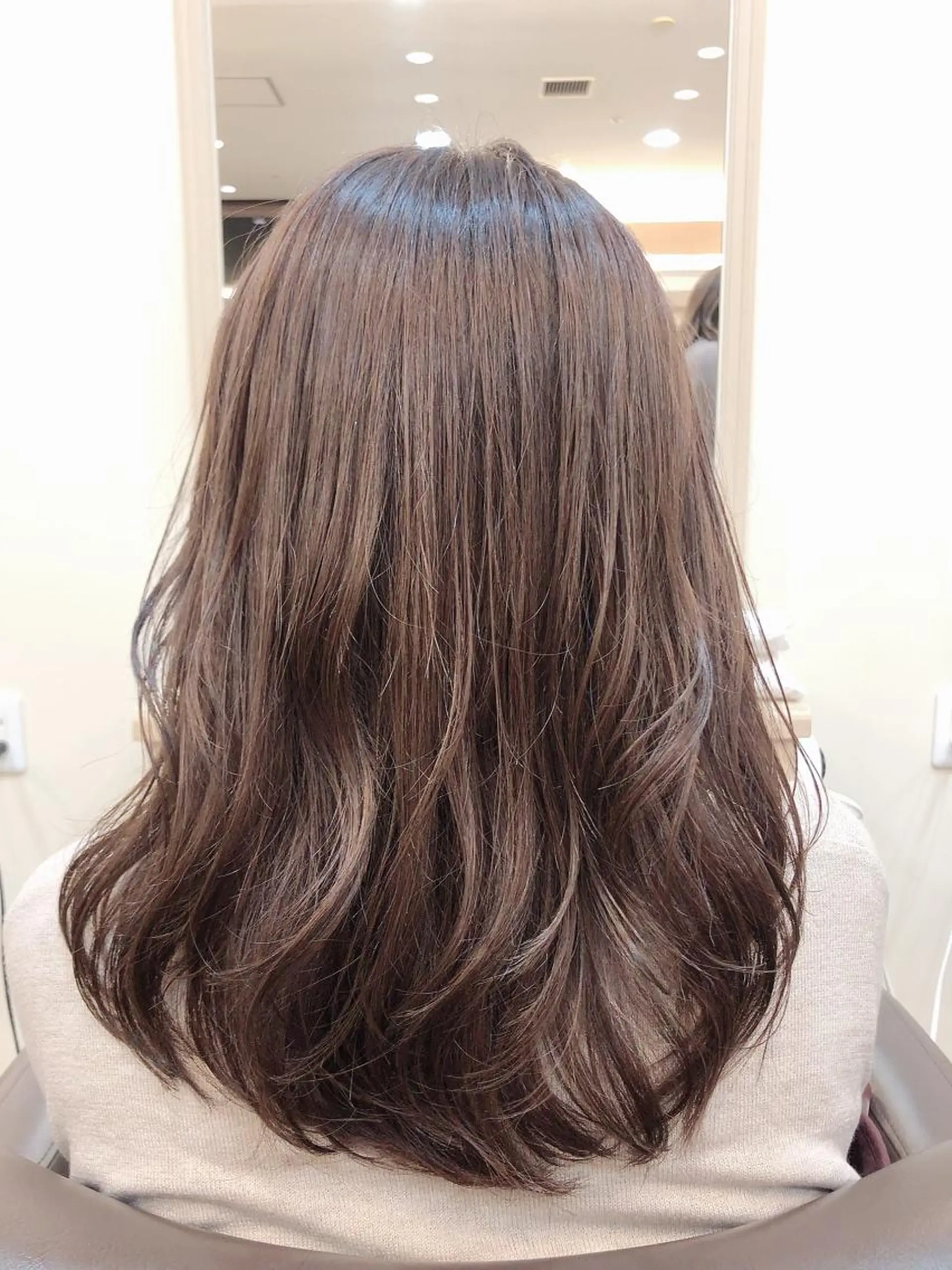 セミロング カラー ヘアカラー 尚平 髪質改善 大人のデザインカラーのその他イメージ
