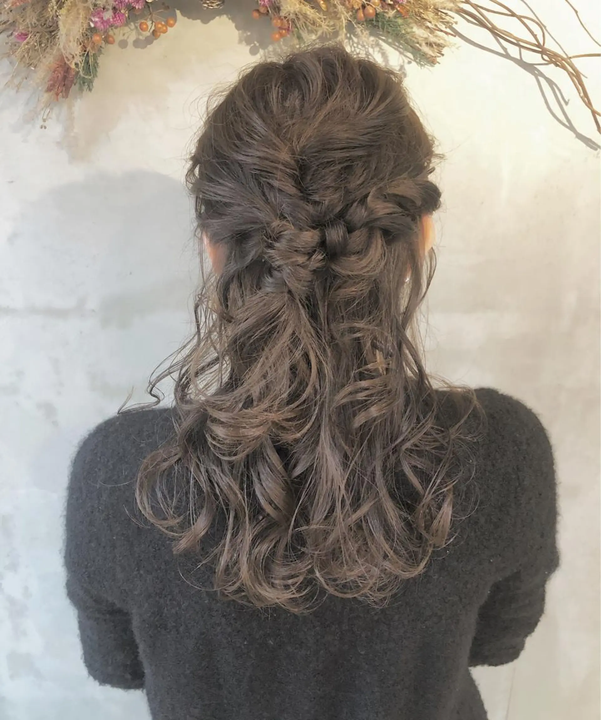 ロング ヘアアレンジ ハーフアップ 結婚式・ブライダル ハイライト 髪質改善 トリートメント sano sayakaのヘアスタイル