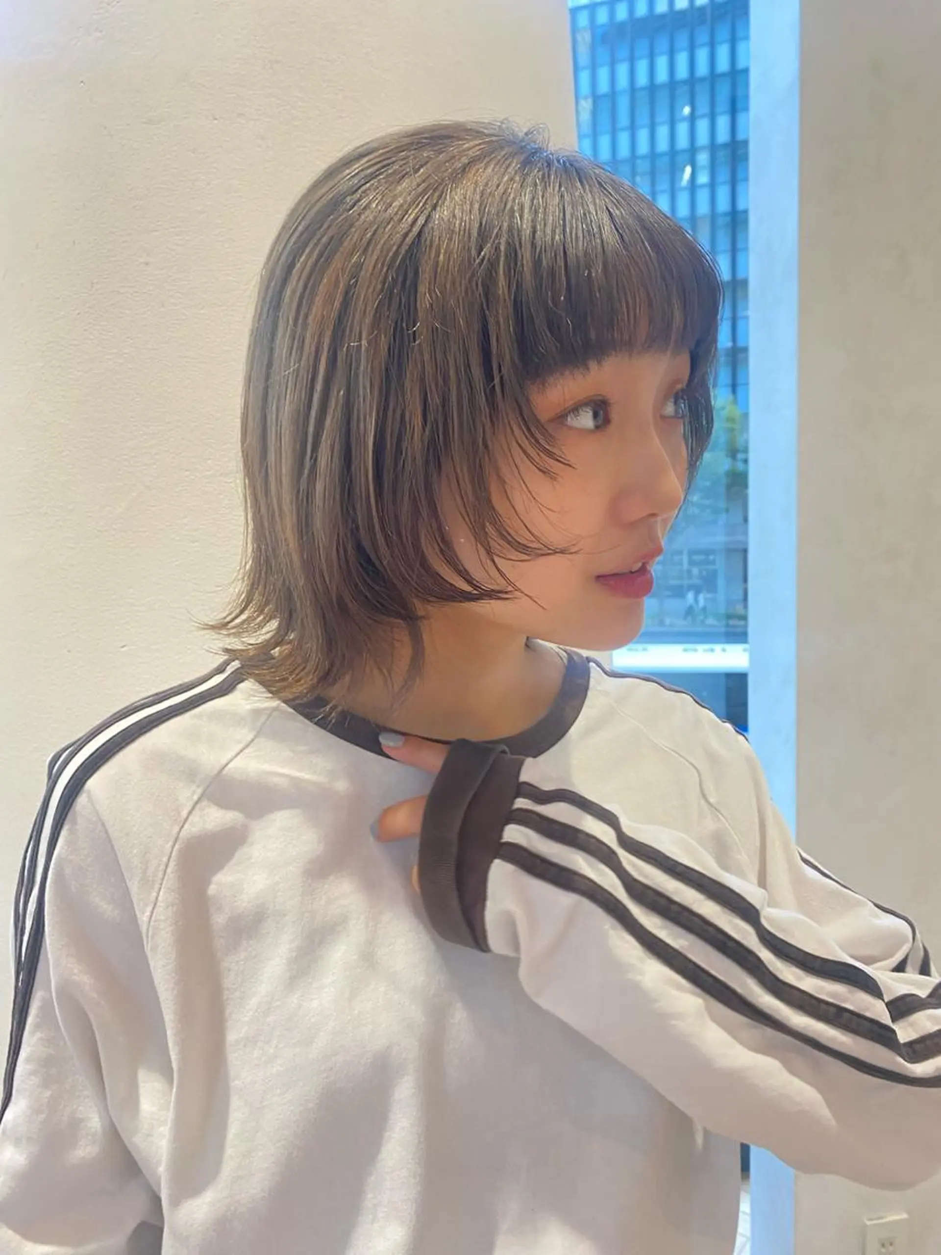 ミディアム カラー ミディアムパーマ ブリーチ 増井 彩乃のヘアスタイル