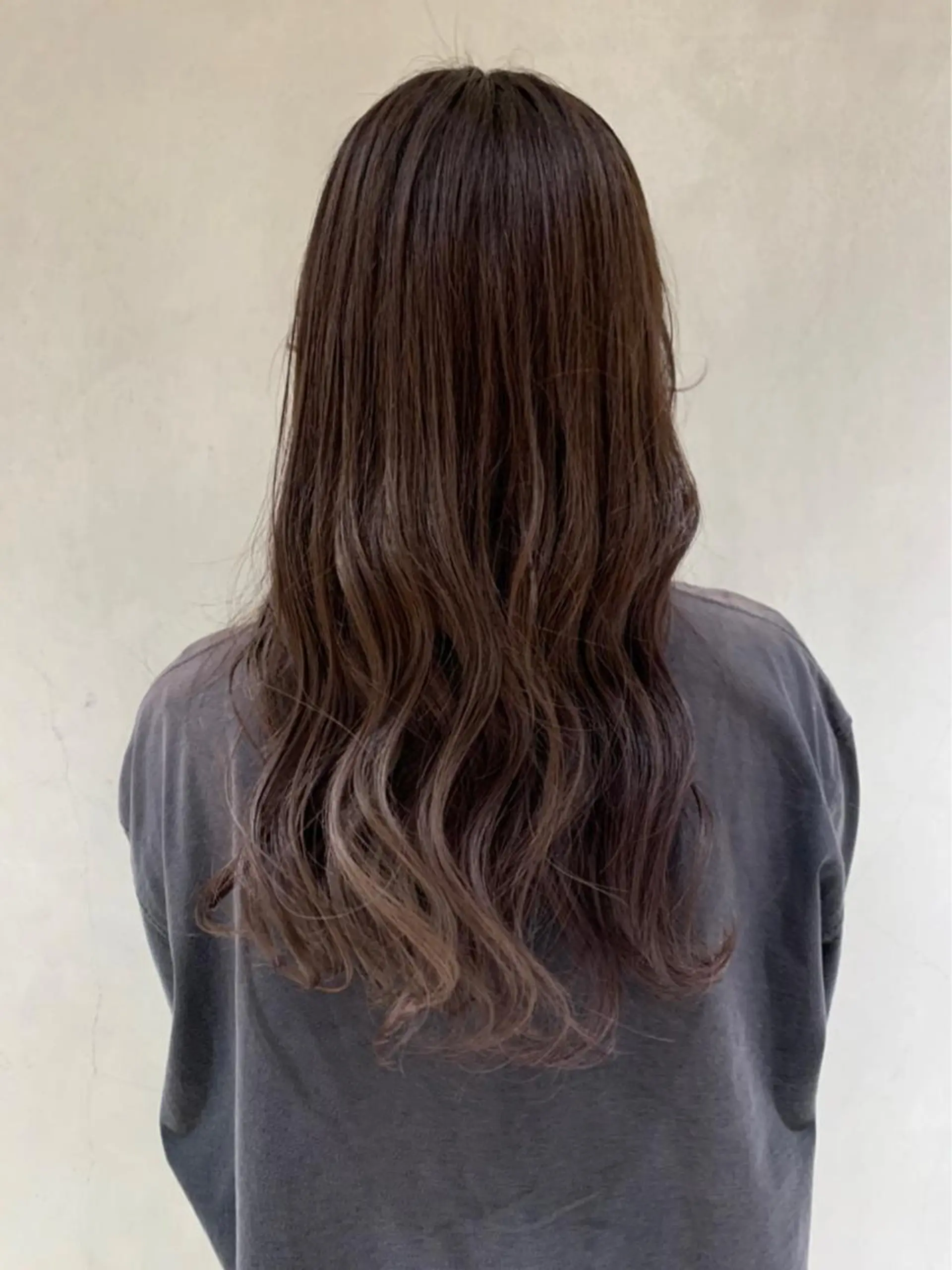 ロング カラー ハイライトカラー バイオレットカラー ハイライト ボブ/透明感カラー /坂口恵梨子のヘアスタイル