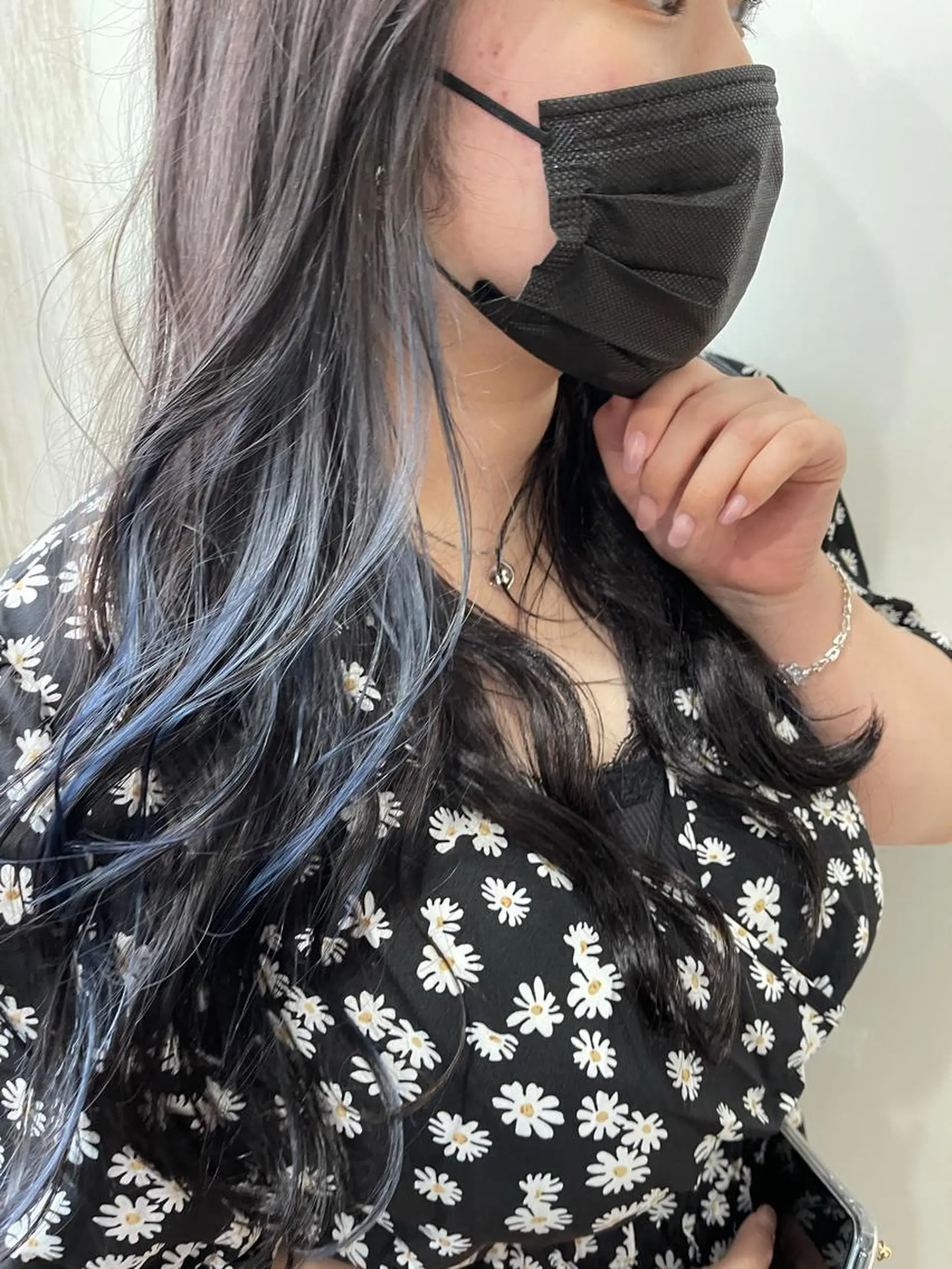 カラー ブルーカラー ヘアカラー ハイトーンカラー RYUのヘアスタイル
