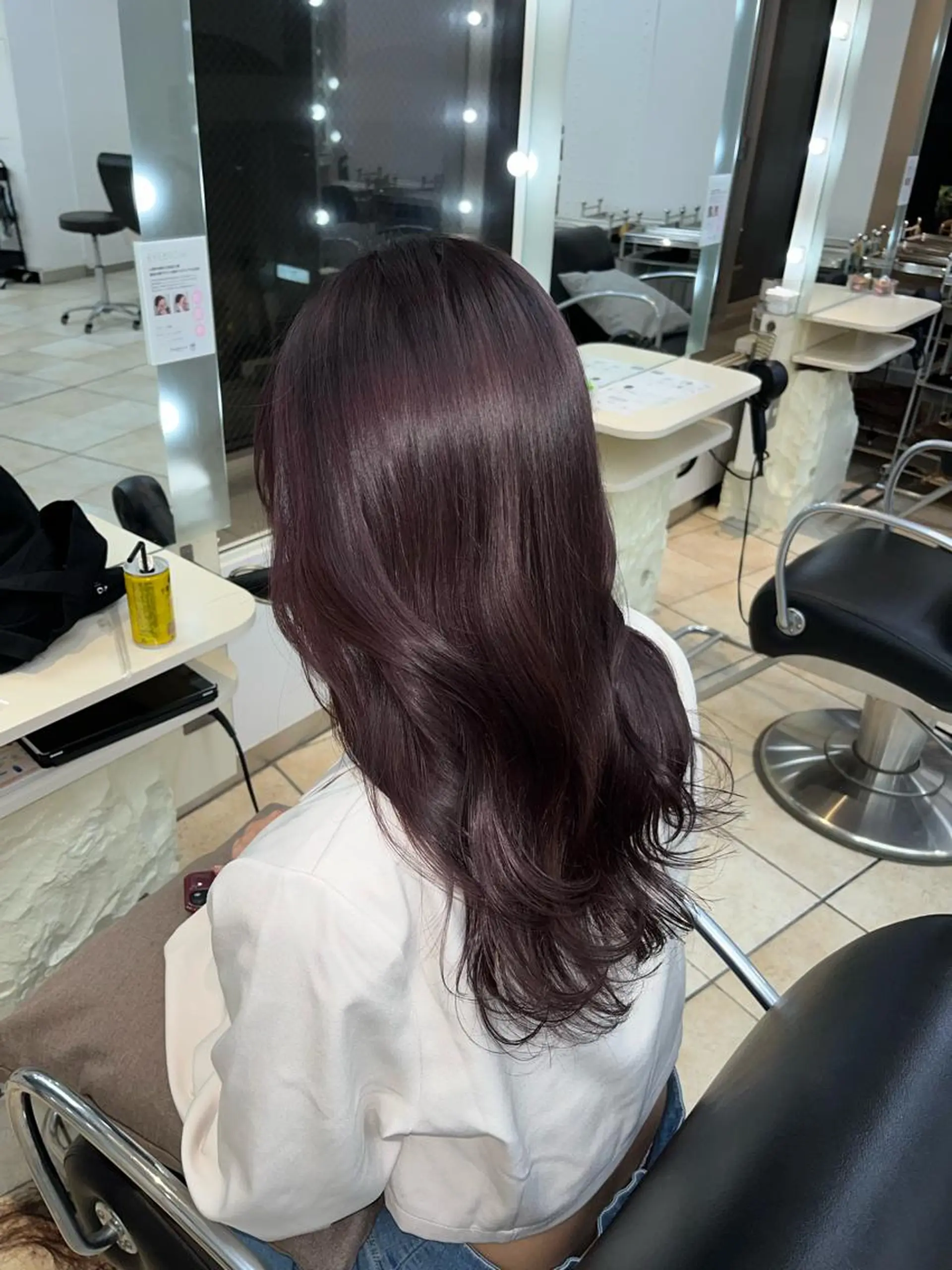 セミロング MITSUKI🤍 モテ髪×韓国レイヤーのヘアスタイル