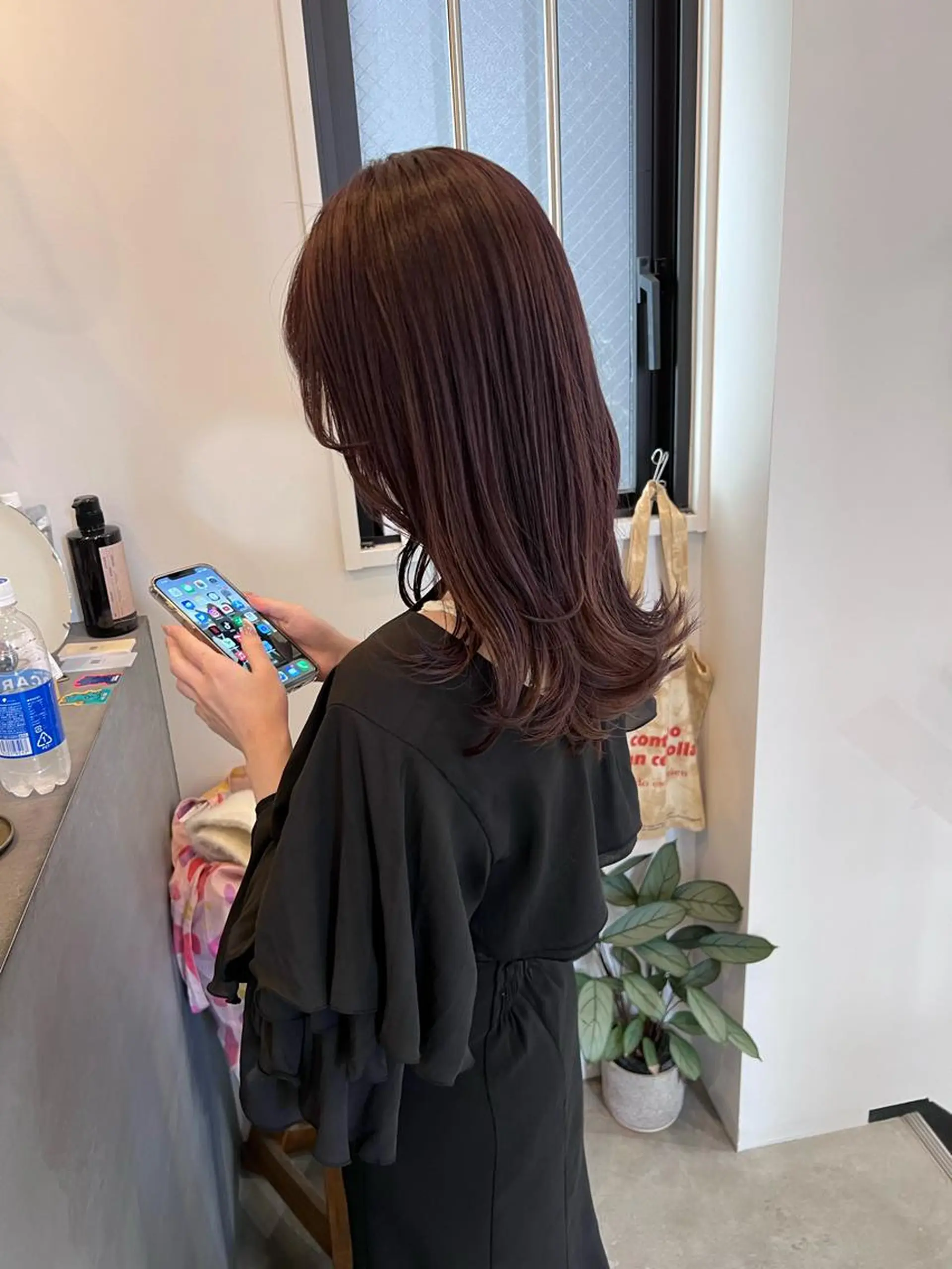 カラー レイヤーパーマ/ 顔周りカット🎀メイのヘアスタイル