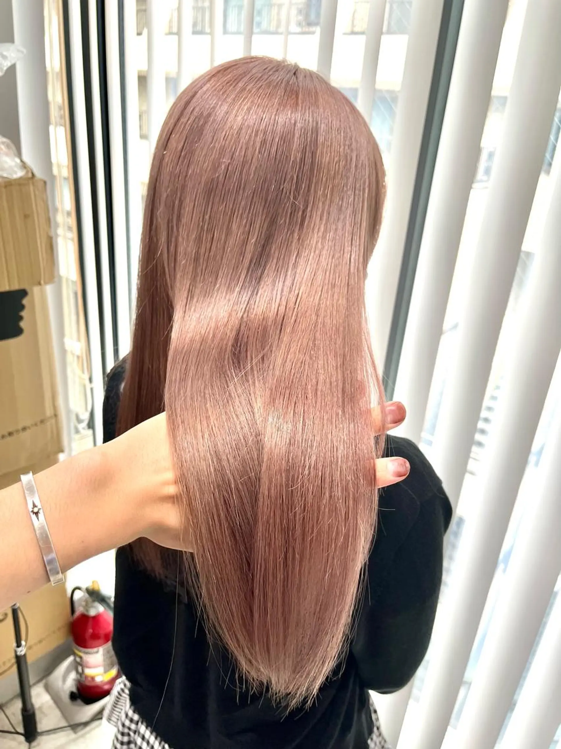 ロング 髪質改善 ヨシンモリ 韓国風ヘア トリートメント ヘアカラー 🌈透明感カラー 韓 国ヘアこうたろうのヘアスタイル