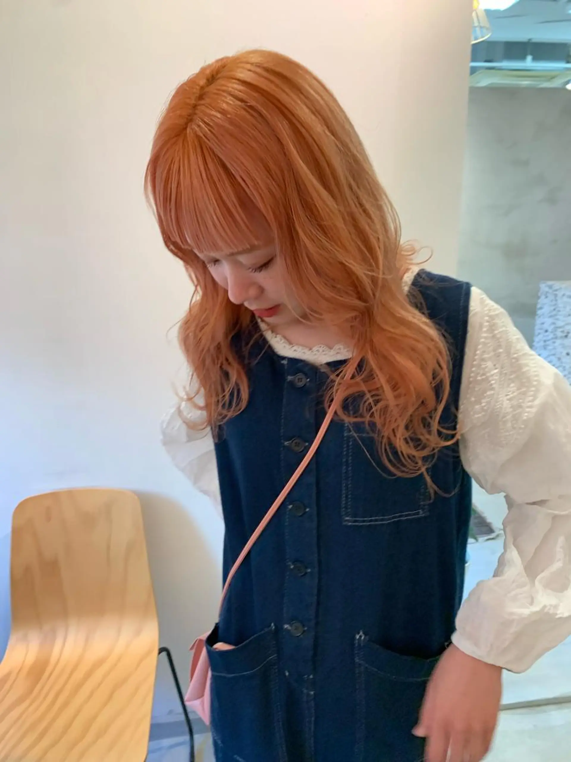 ロング カラー オレンジ HITOMI ショートカットのヘアスタイル