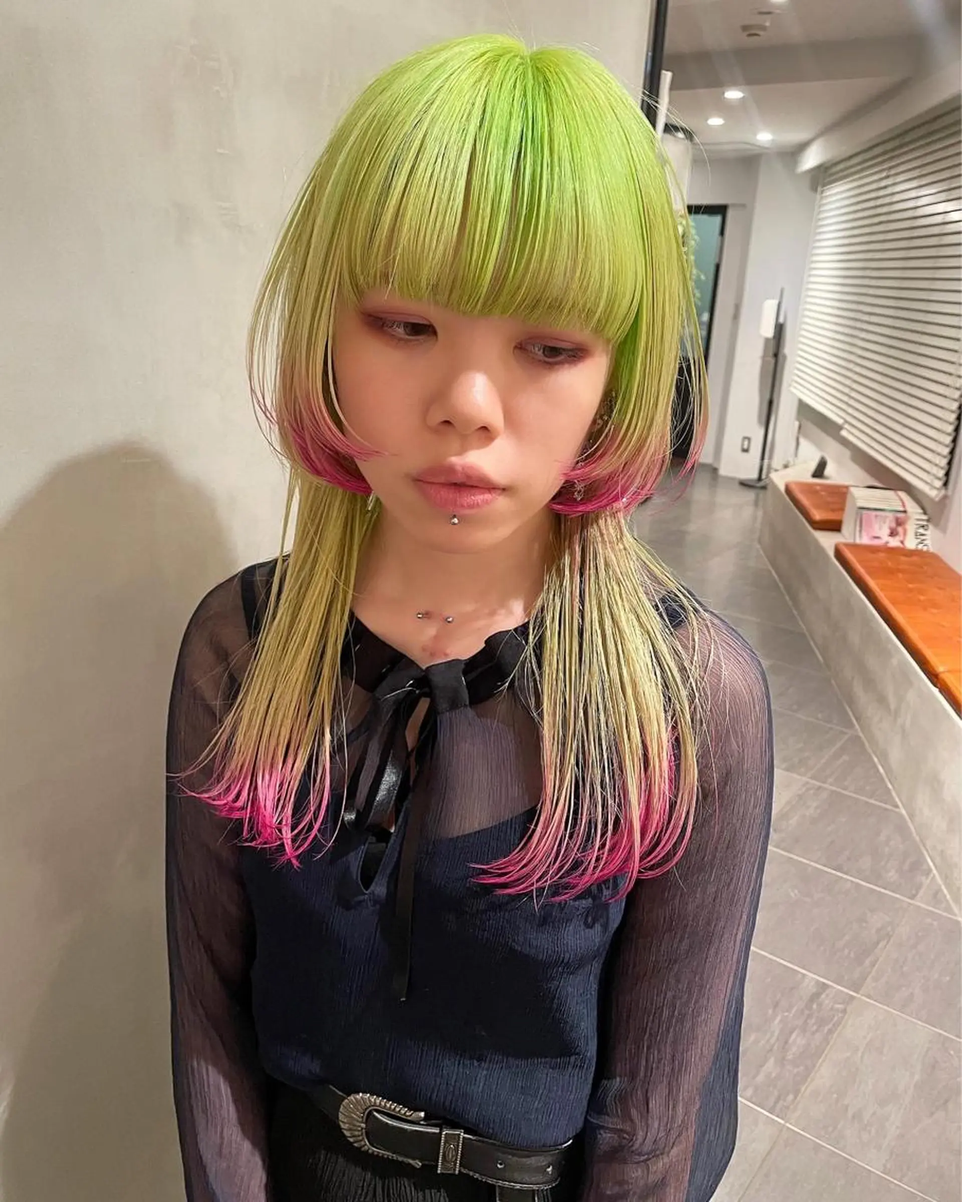 セミロング カラー ヘアカラー トリートメント 優 作のヘアスタイル