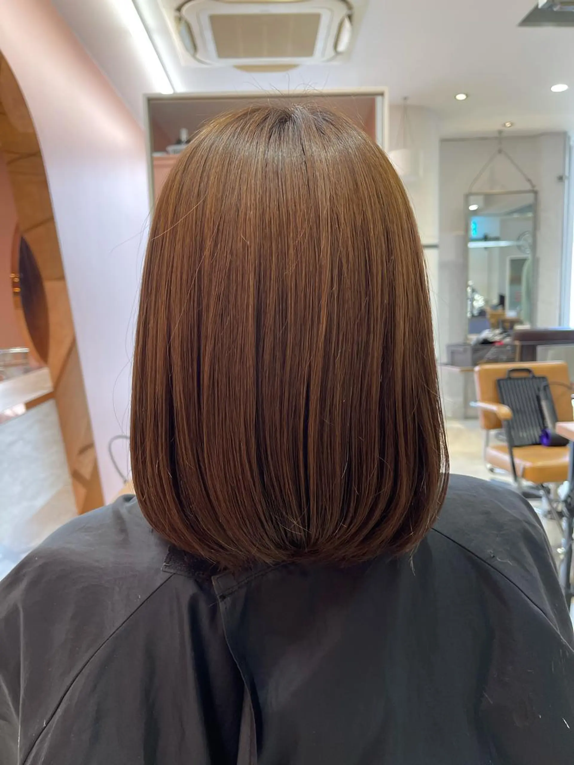 ミディアム カラー lunty miichiのヘアスタイル