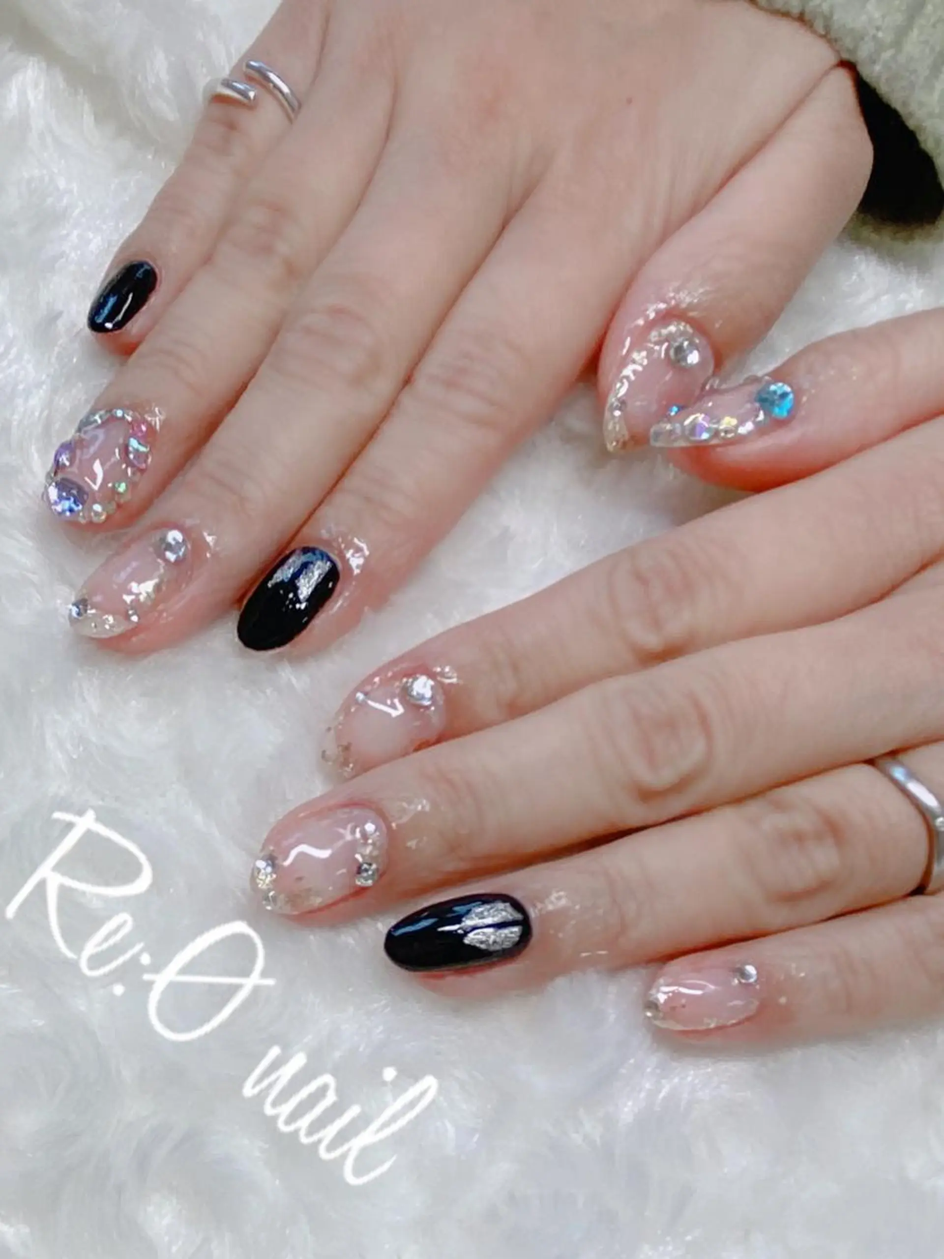 ネイル アートネイル ストーンネイル ハンドネイル Re:Ø nail 🩵TSUJIのネイルデザイン