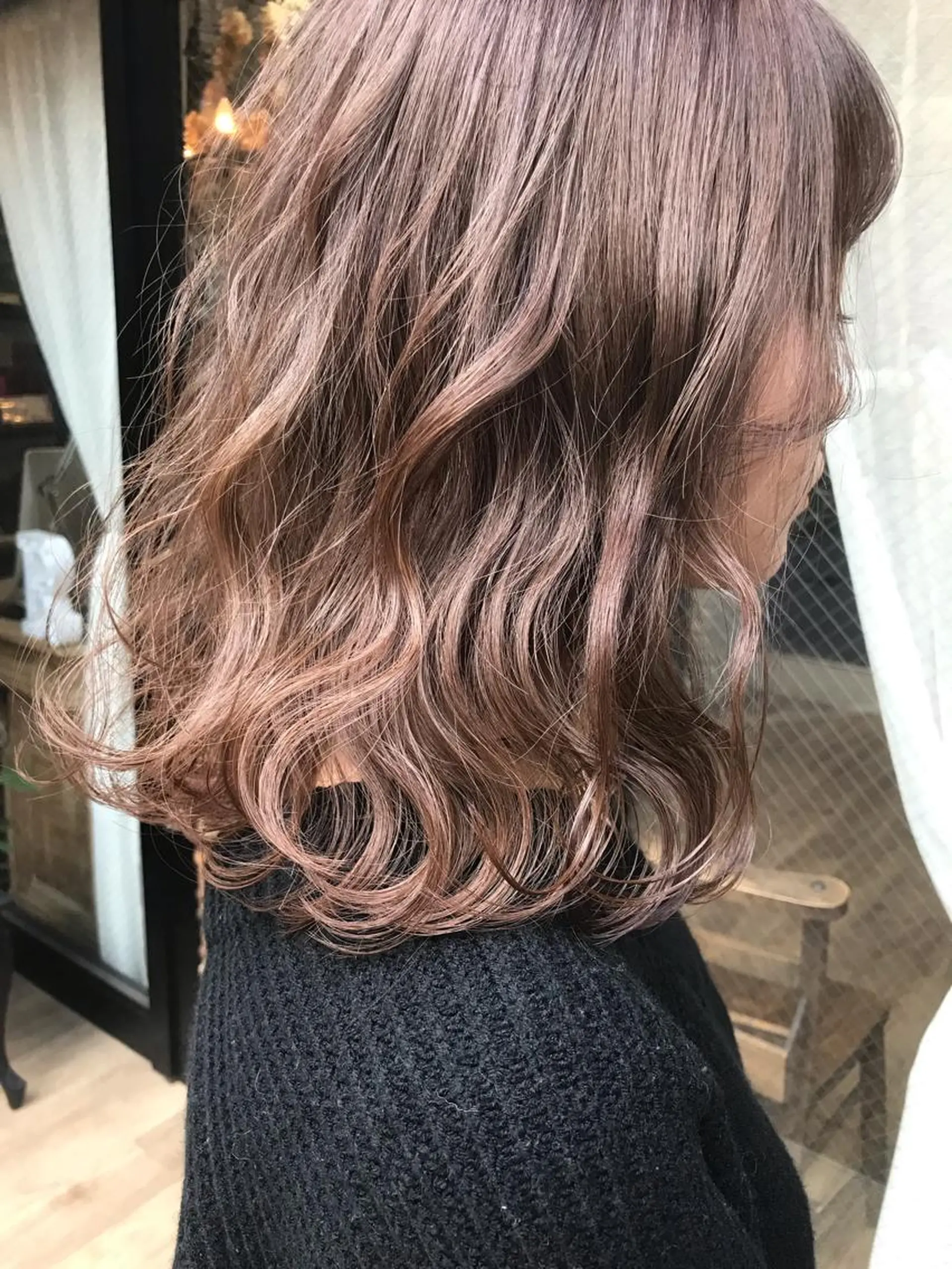 セミロング カラー ベージュカラー ヘアカラー トリートメント レイヤー/顔周り /AKARIのヘアスタイル