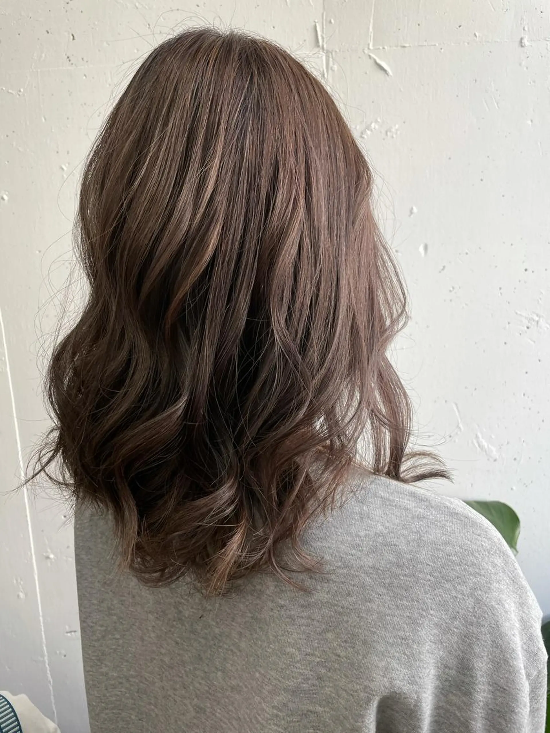 カラー ハイライトカラー PANOLA所属・加藤 理沙のヘアスタイル