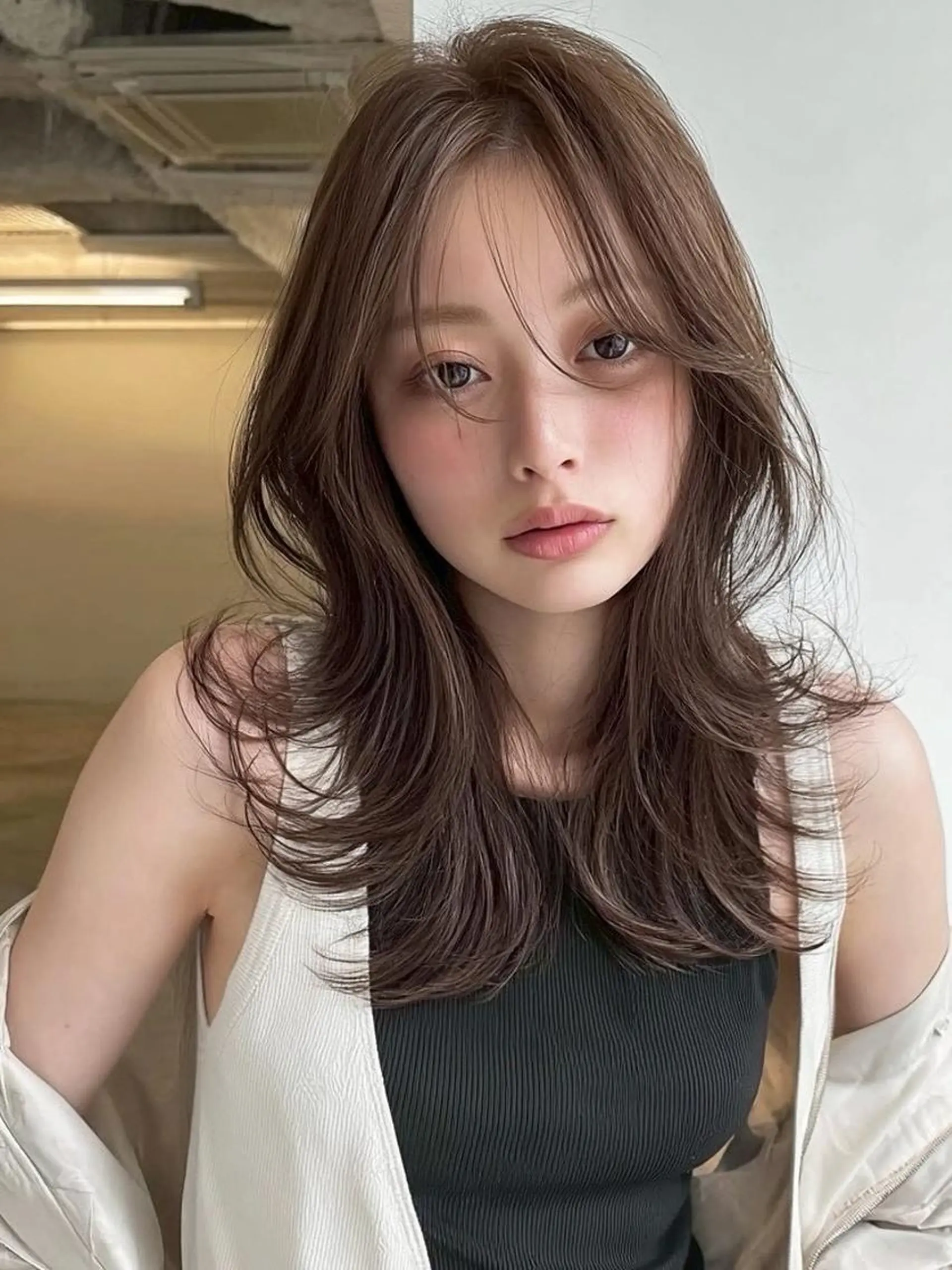 セミロング 韓国風ヘア レイヤーカット カット ヘアカラー トリートメント ＫＡＮＡ/天王寺 🎀🫧のマツエク・マツパデザイン