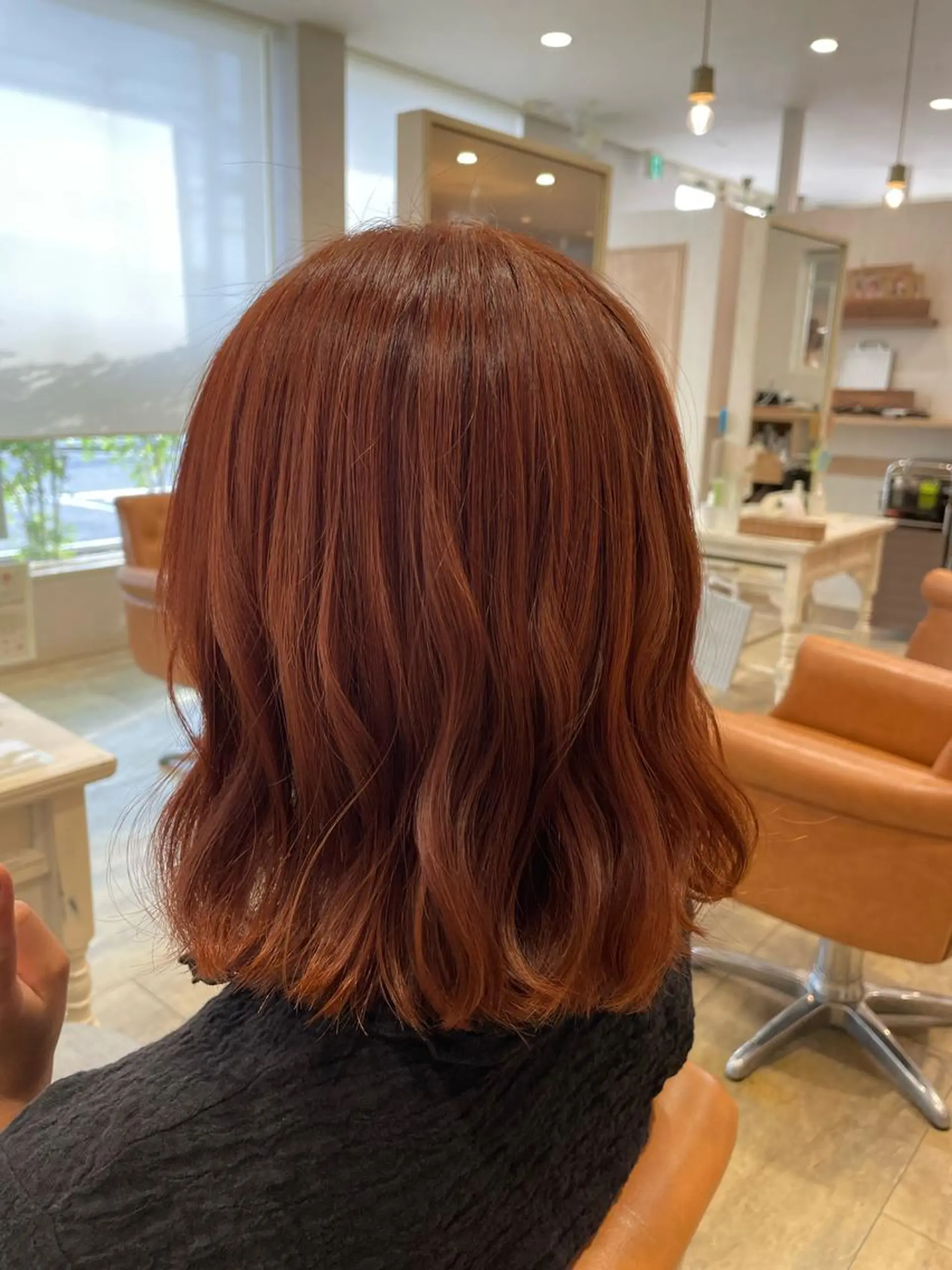 ミディアム カラー ヘアカラー 新地 咲綾のヘアスタイル