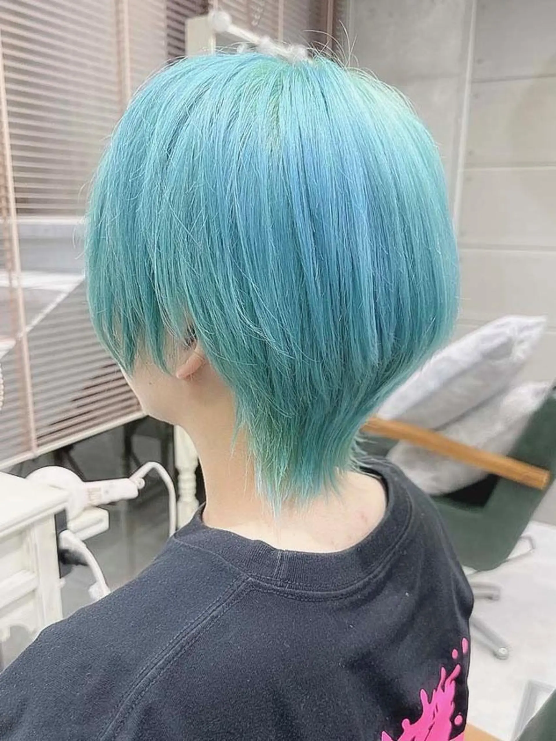 ショート カラー ヘアアレンジ メンズ メンズブリーチ メンズ韓国風 韓国マッシュ マッシュ ツーブロック 𝐑𝐈𝐍𝐊𝐀 🐷🖤のヘアスタイル