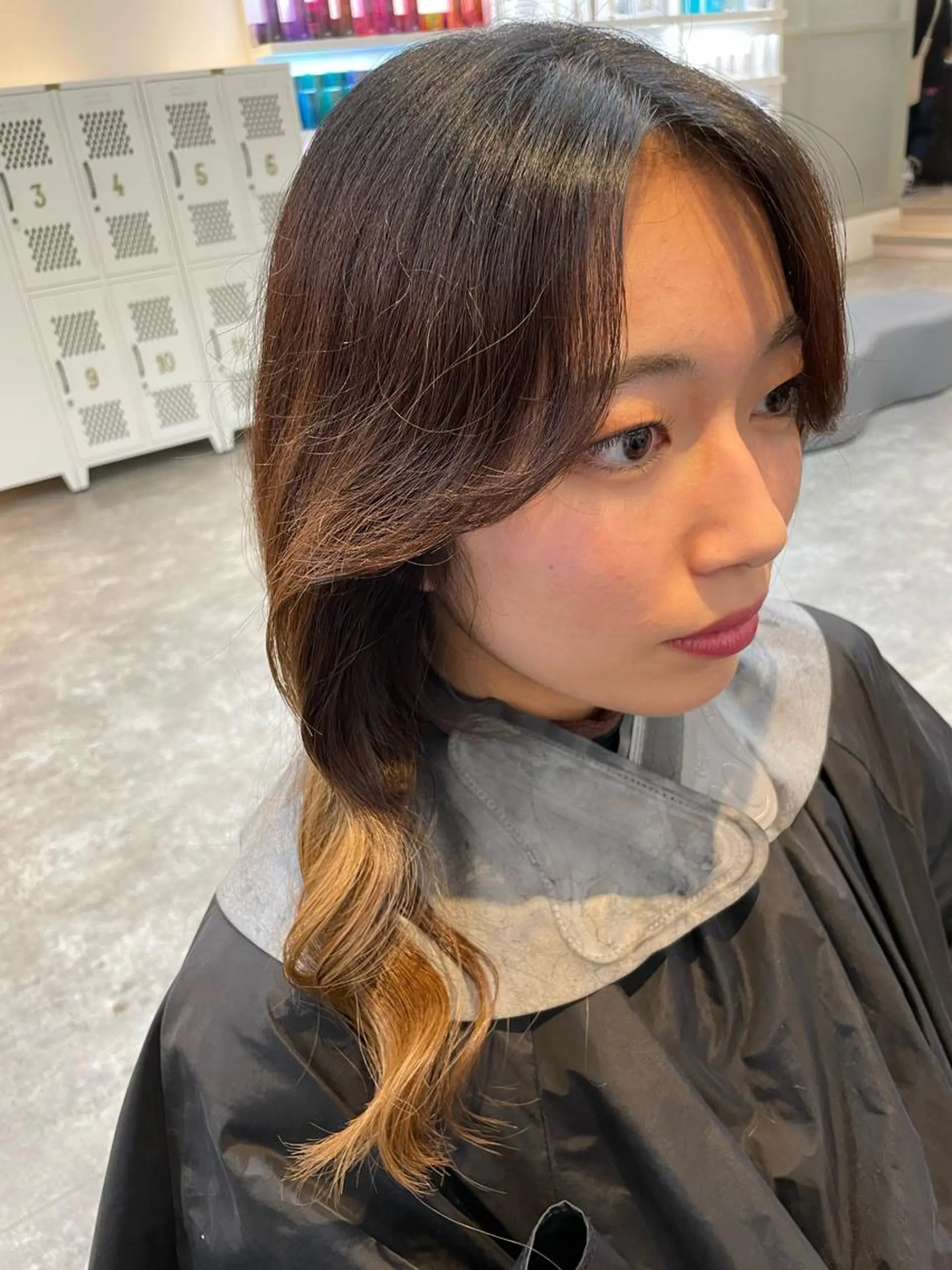 ロング くびれヘア 韓国風ヘア レイヤーカット 森 愛佳のヘアスタイル