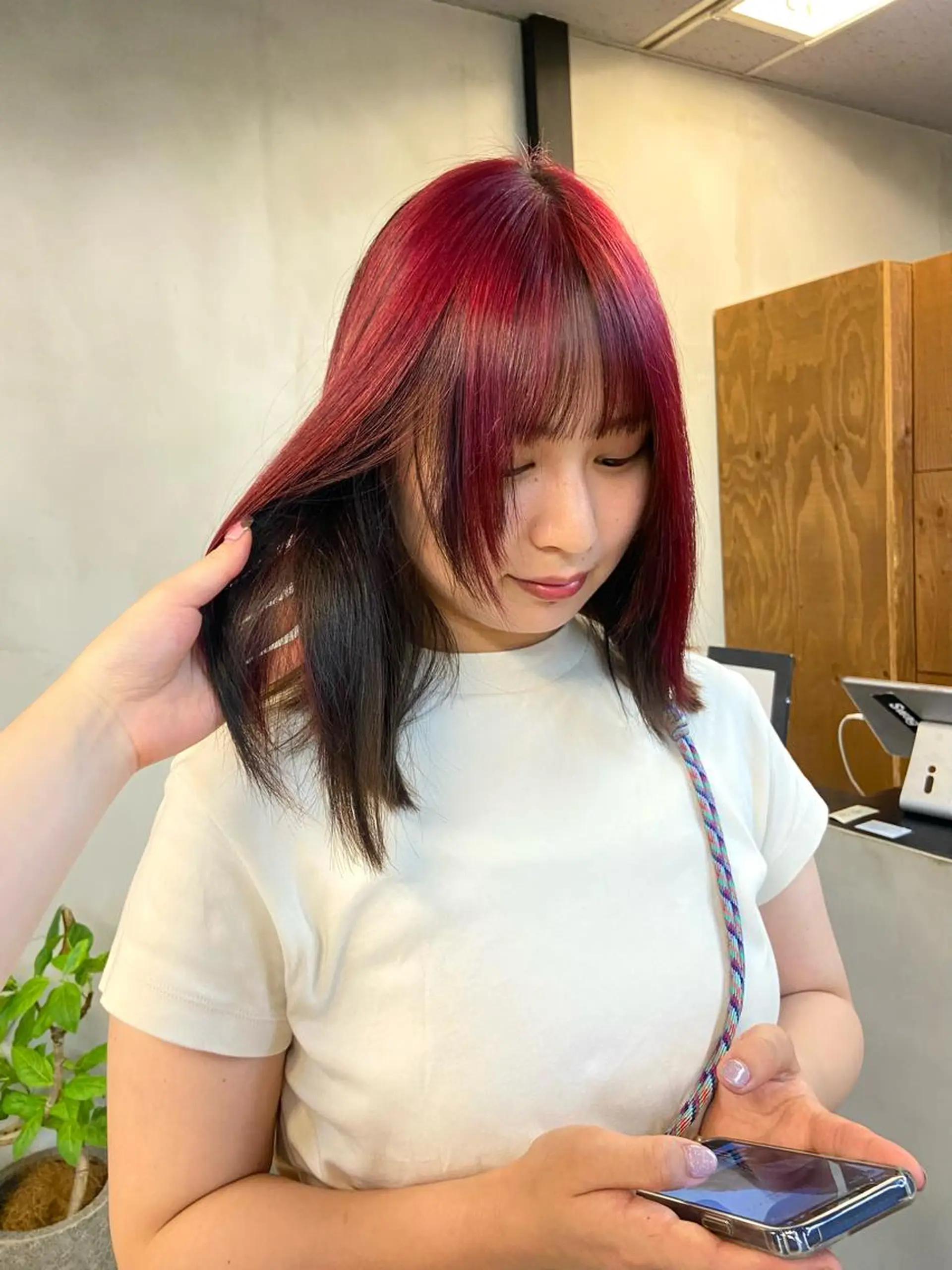 ロング カラー カット ヘアカラー トリートメント mana／Wカラー／ ブリーチなし暖色のヘアスタイル