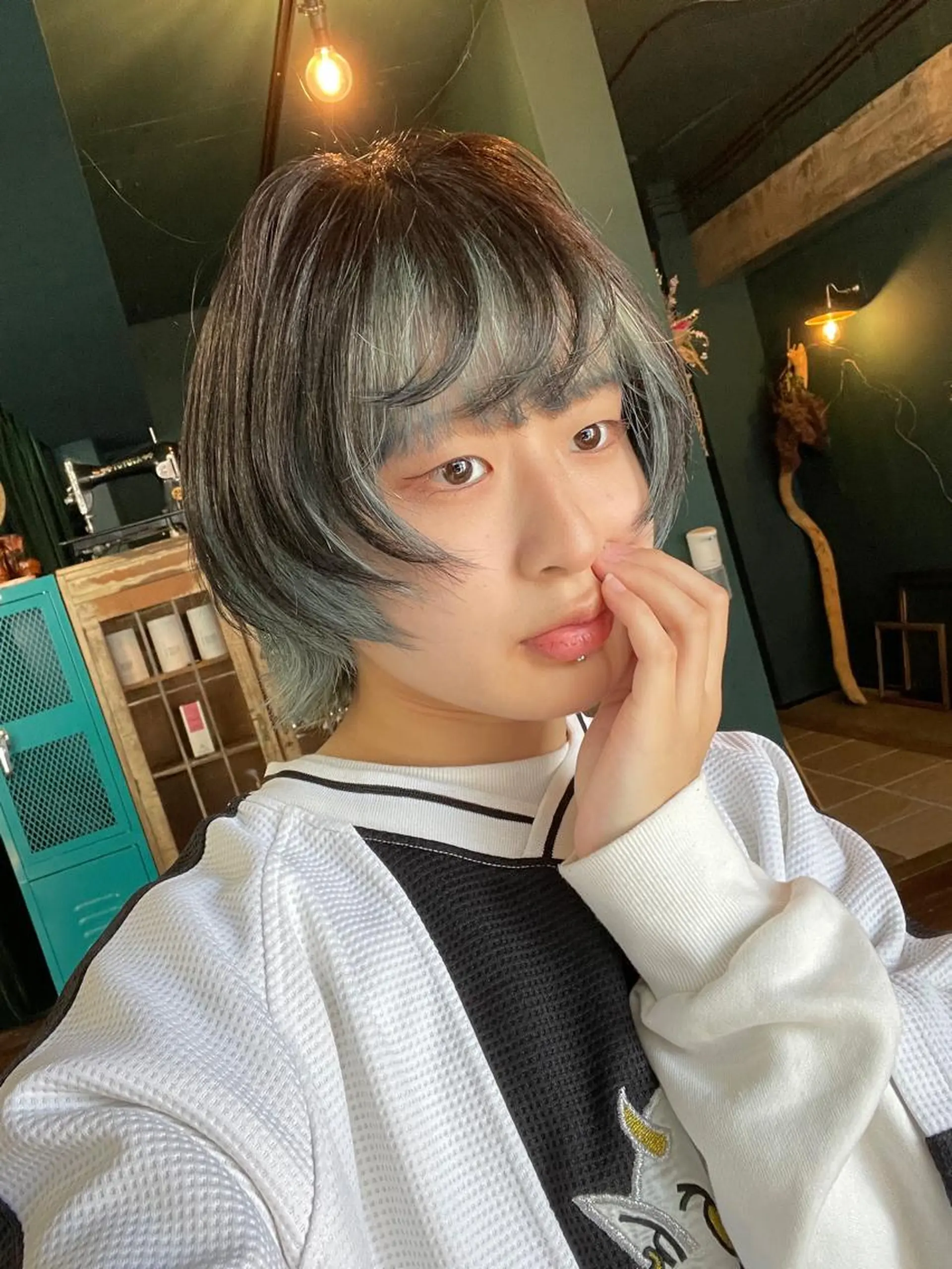 ミディアム カット ヘアカラー トリートメント vivre libre所属・vivre libreのヘアスタイル