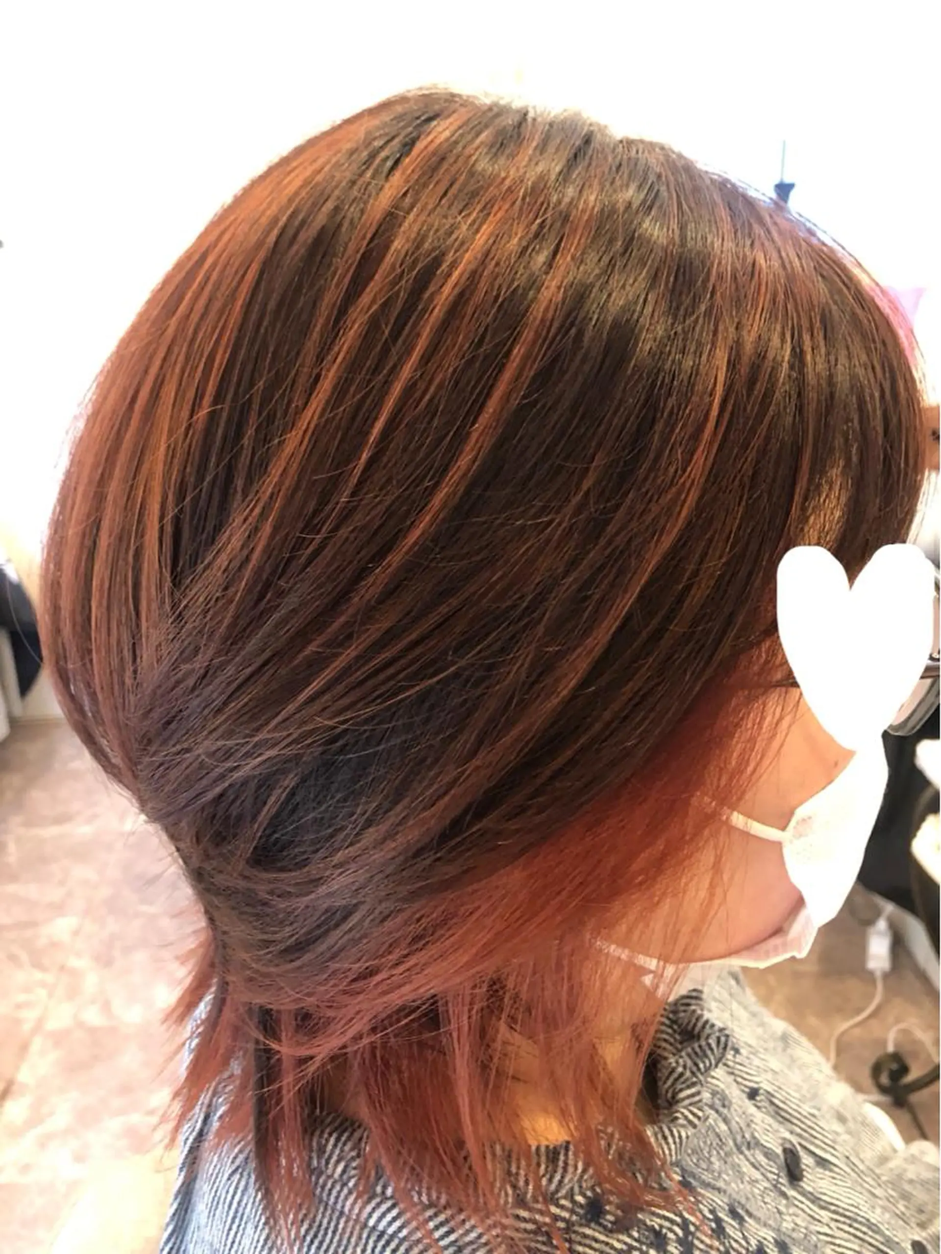 ミディアム カラー ハイライトカラー インナーカラー ピンクカラー ハイライト ウルフカット La.fleur ラ.フルールのヘアスタイル