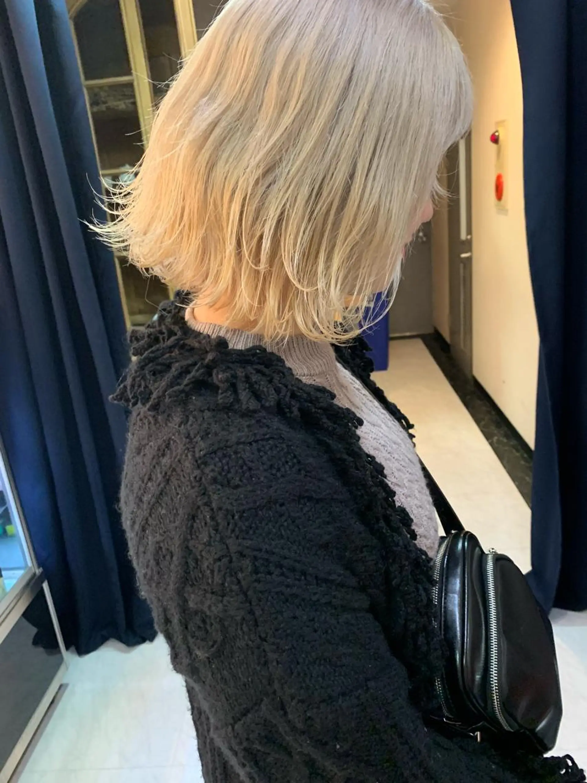 ミディアム カラー パーマ ヘアアレンジ メンズ キッズ ネイル マツエク・マツパ メンズブリーチ ブリーチ ホワイト 古賀 侑磨のヘアスタイル