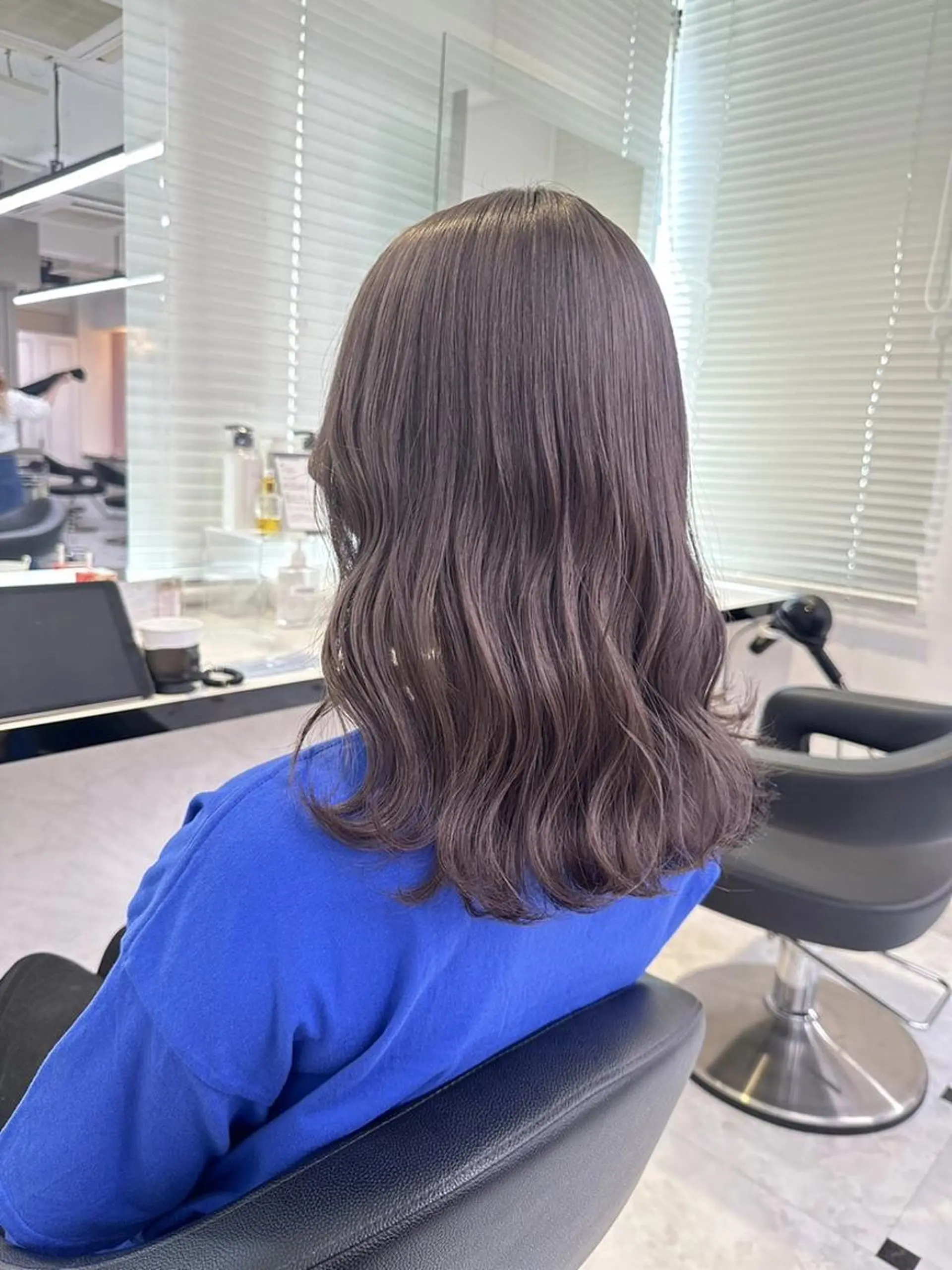 カラー 🍀暗め透け感🍀 赤み消しカラー🍀のヘアスタイル