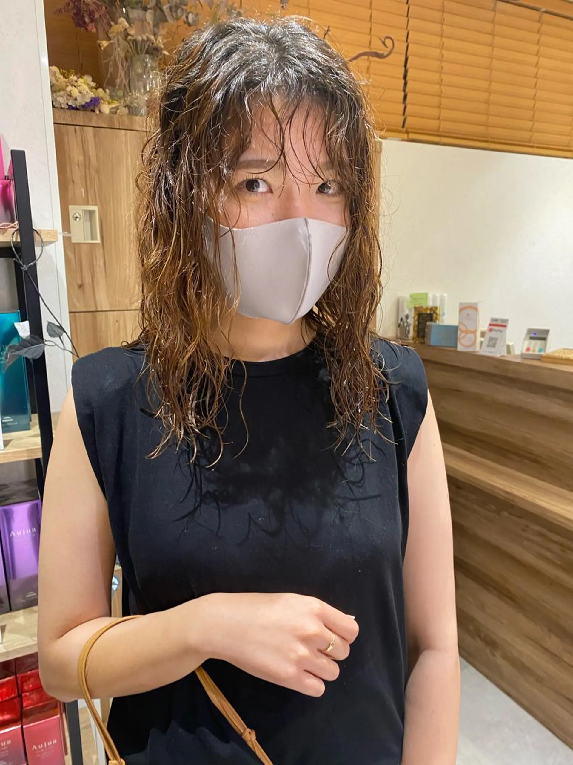 セミロング パーマ セミロングパーマ ハイライト パーマ パーマ指名No1 /namiのヘアスタイル