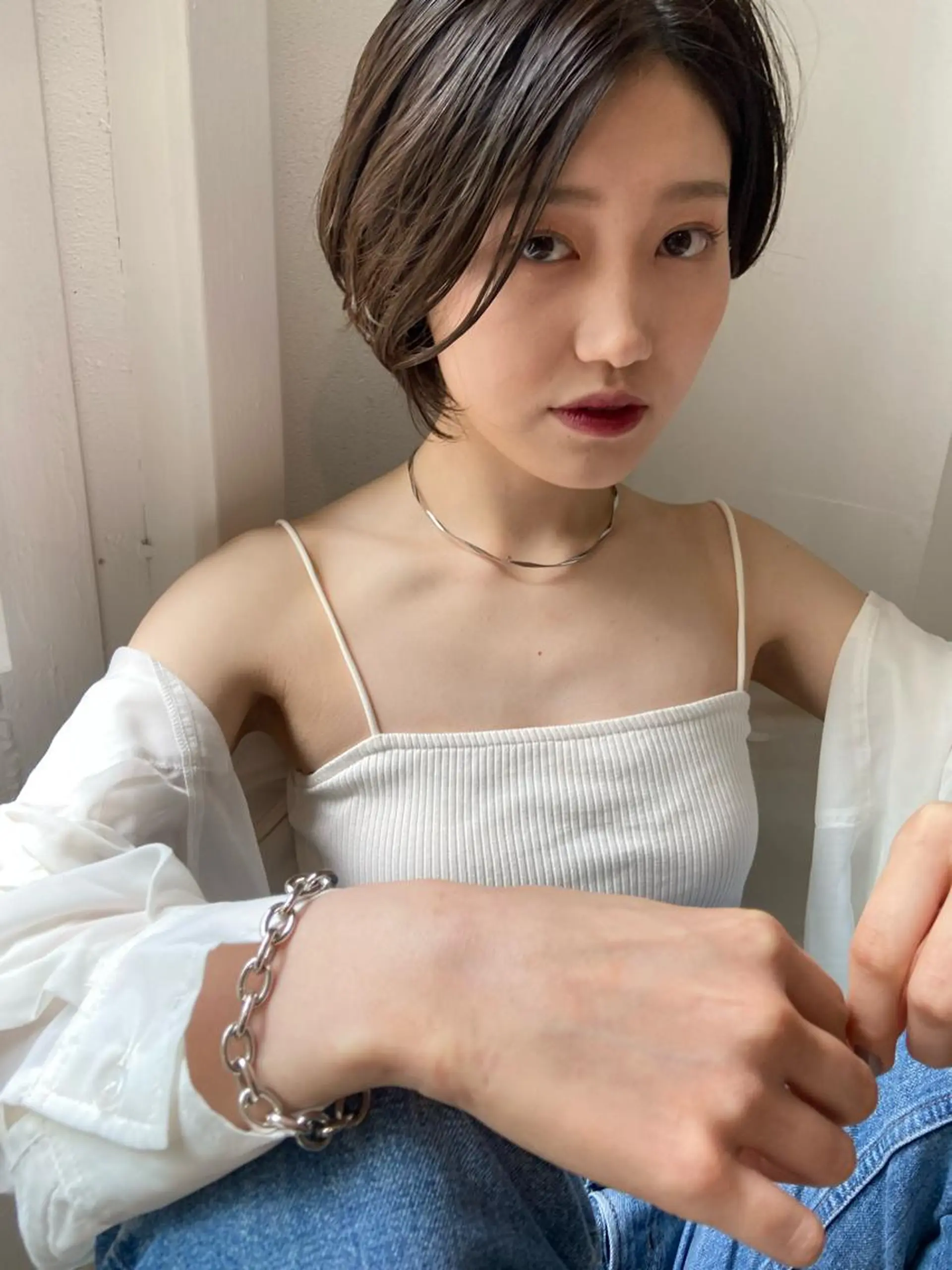 ショート カット OKA AKIHOのヘアスタイル