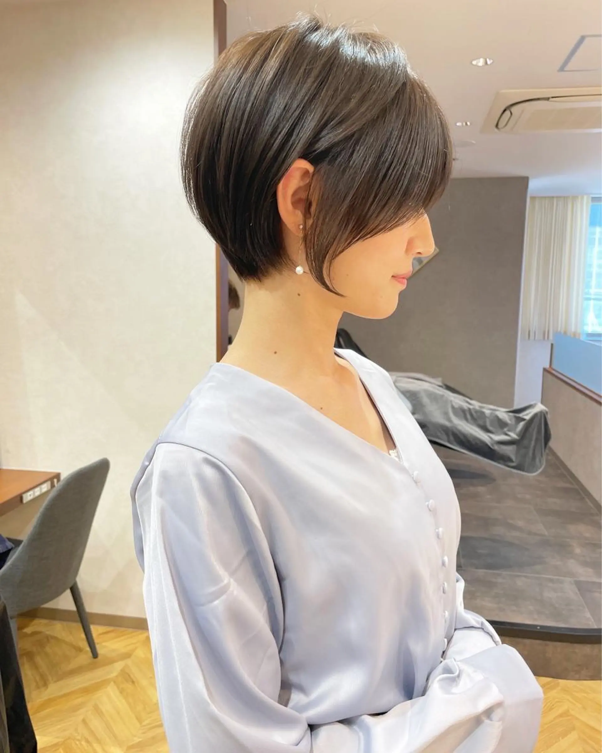 ショート ショートボブ ボブ 顔周りカット ショートヘア 小顔カット 💛ブリーチ&カット LEON🩶のヘアスタイル