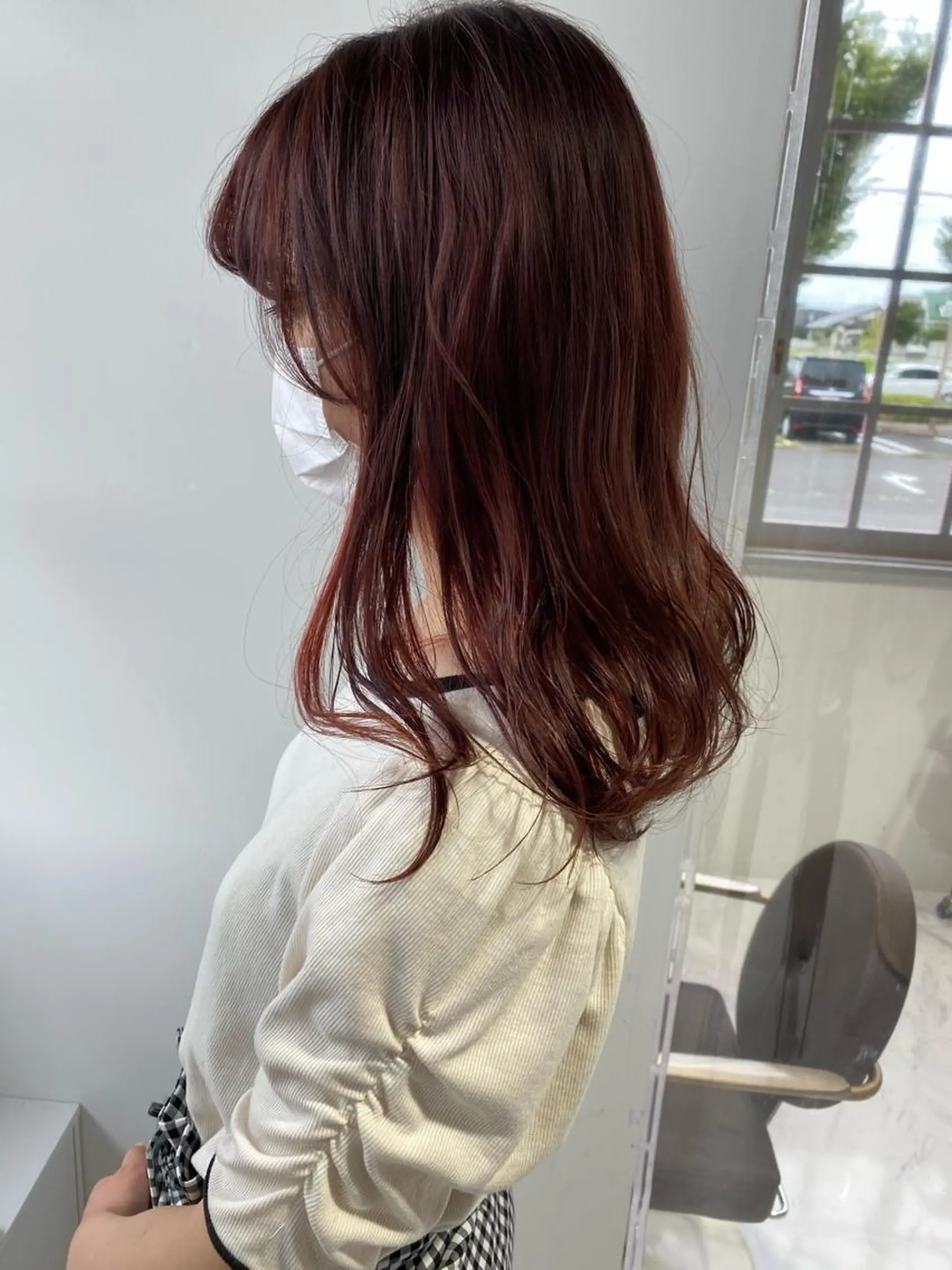 ミディアム カラー インナーカラー ヘアカラー 遠藤 愛莉のヘアスタイル