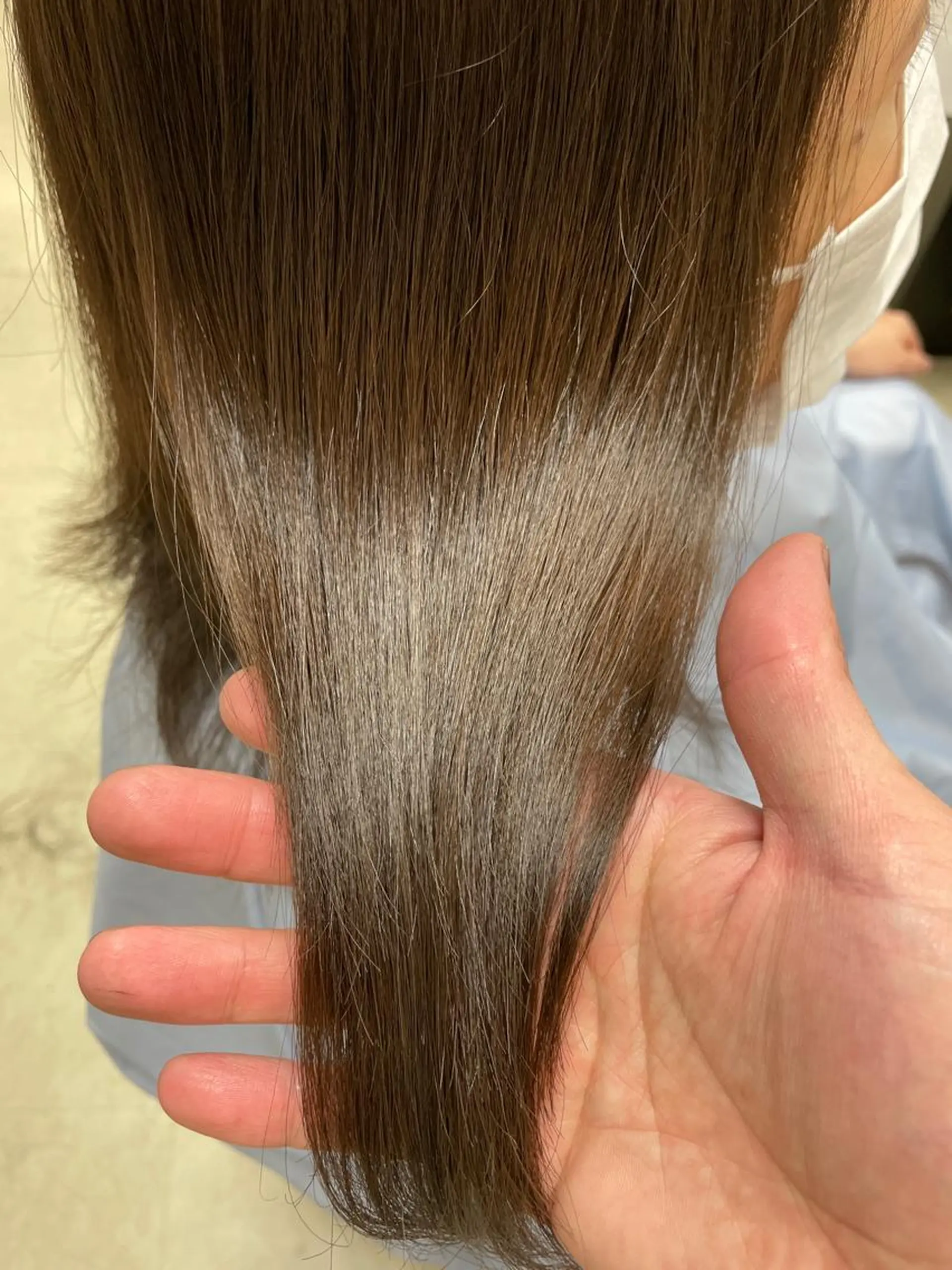 ミディアム カット ヘアカラー 縮毛矯正 le. pidorgeのヘアスタイル