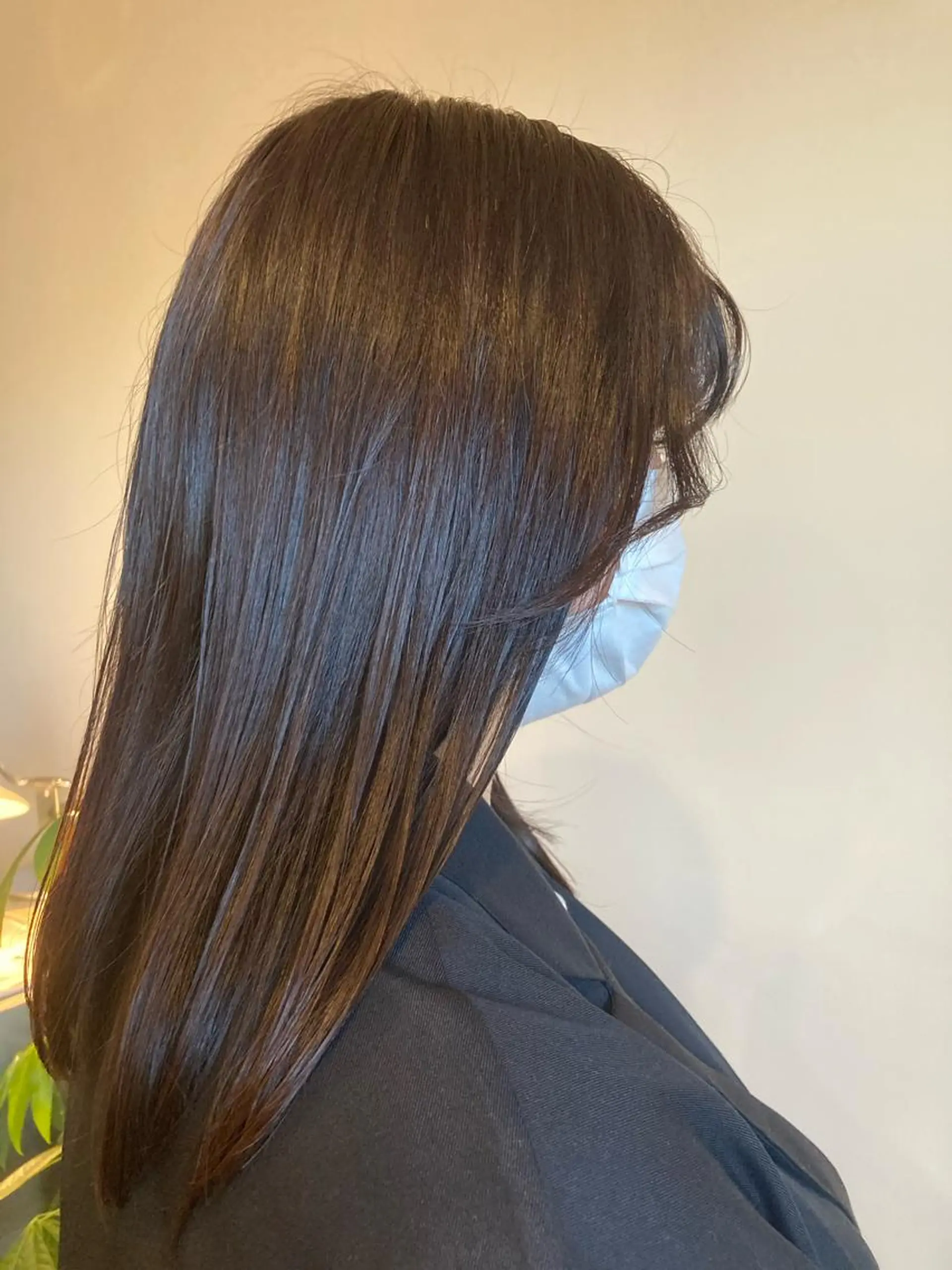 ロング カラー ブラウンカラー ショコラブラウン 小島 千夏のヘアスタイル