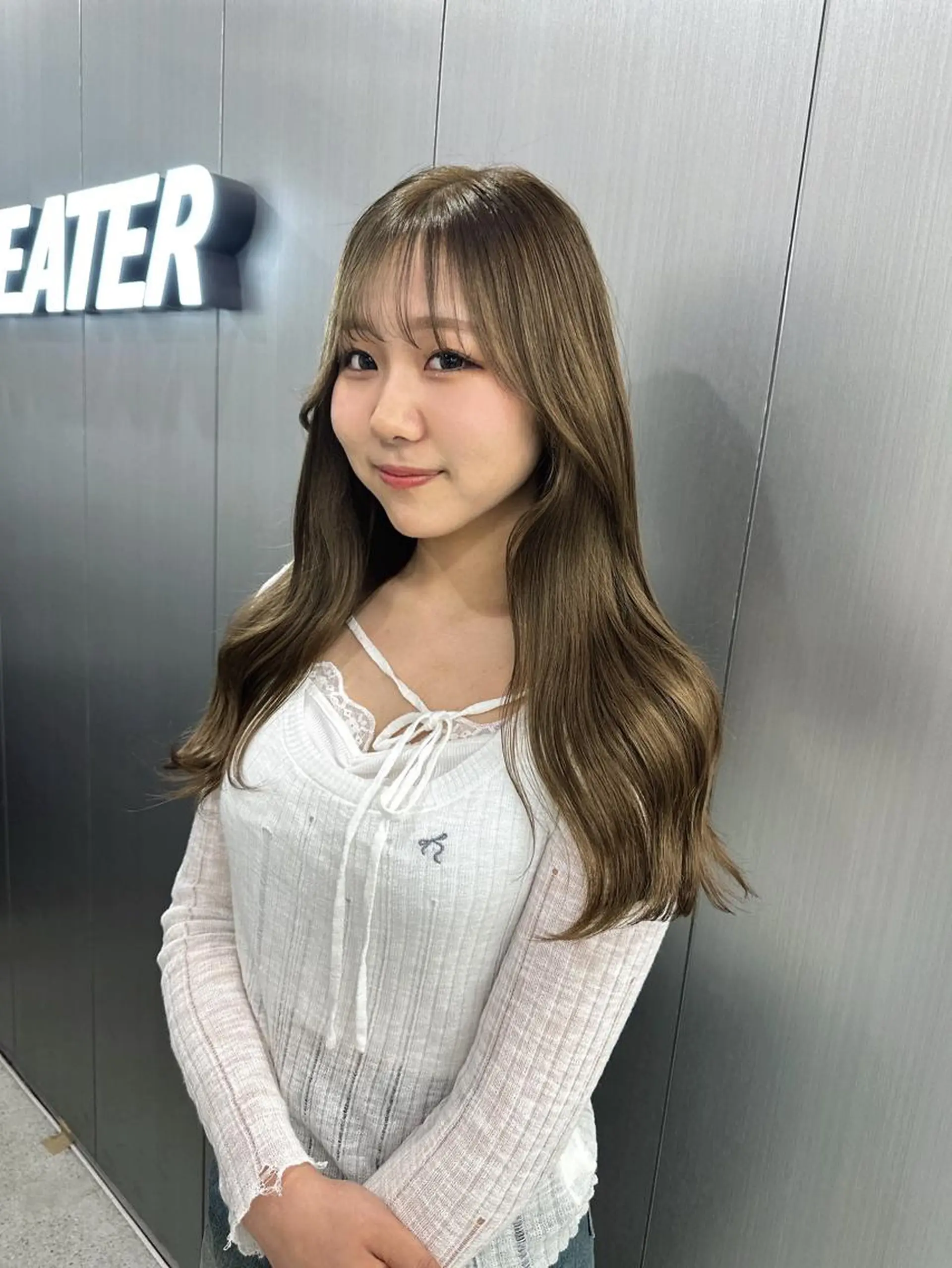 カラー ミディアム ヘアカラー トリートメント くすみミルクティー／ ブラウン🪡TOWAのヘアスタイル