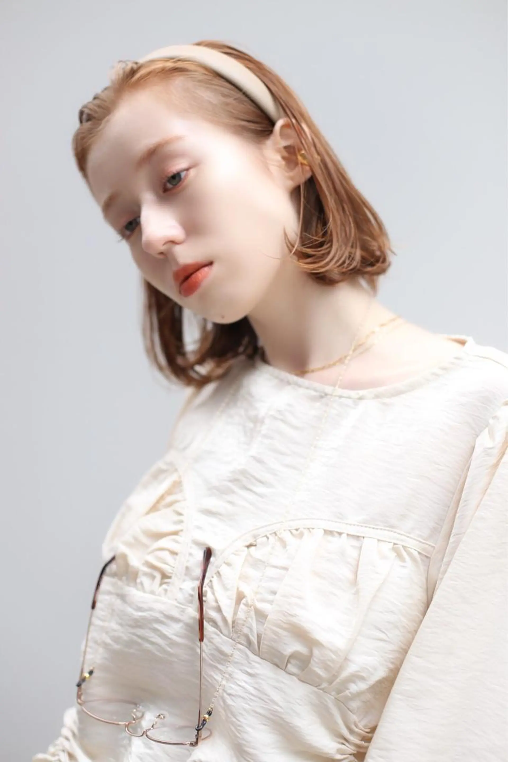 ミディアム ボブ カット ヘアカラー トリートメント ＨＩ ROのヘアスタイル