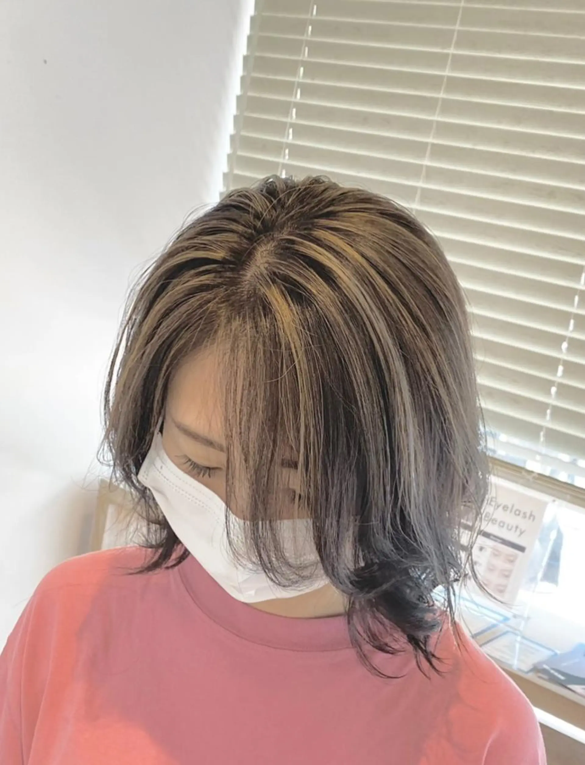 ミディアム アッシュ ハイライト motel所属・モデルや芸能人も通う ✨マンツーマンサロンのヘアスタイル