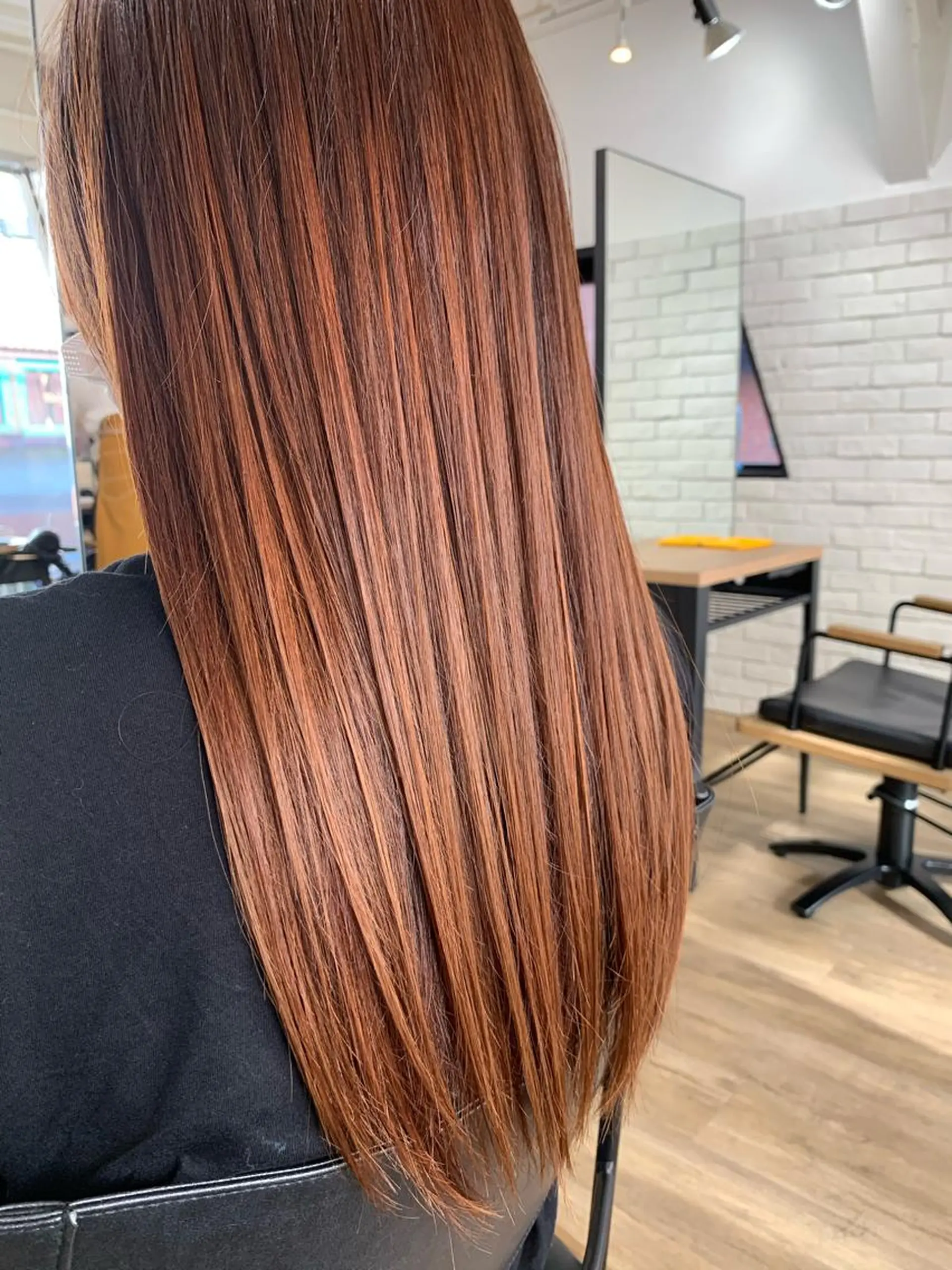 カラー 四ッ井 翔のヘアスタイル